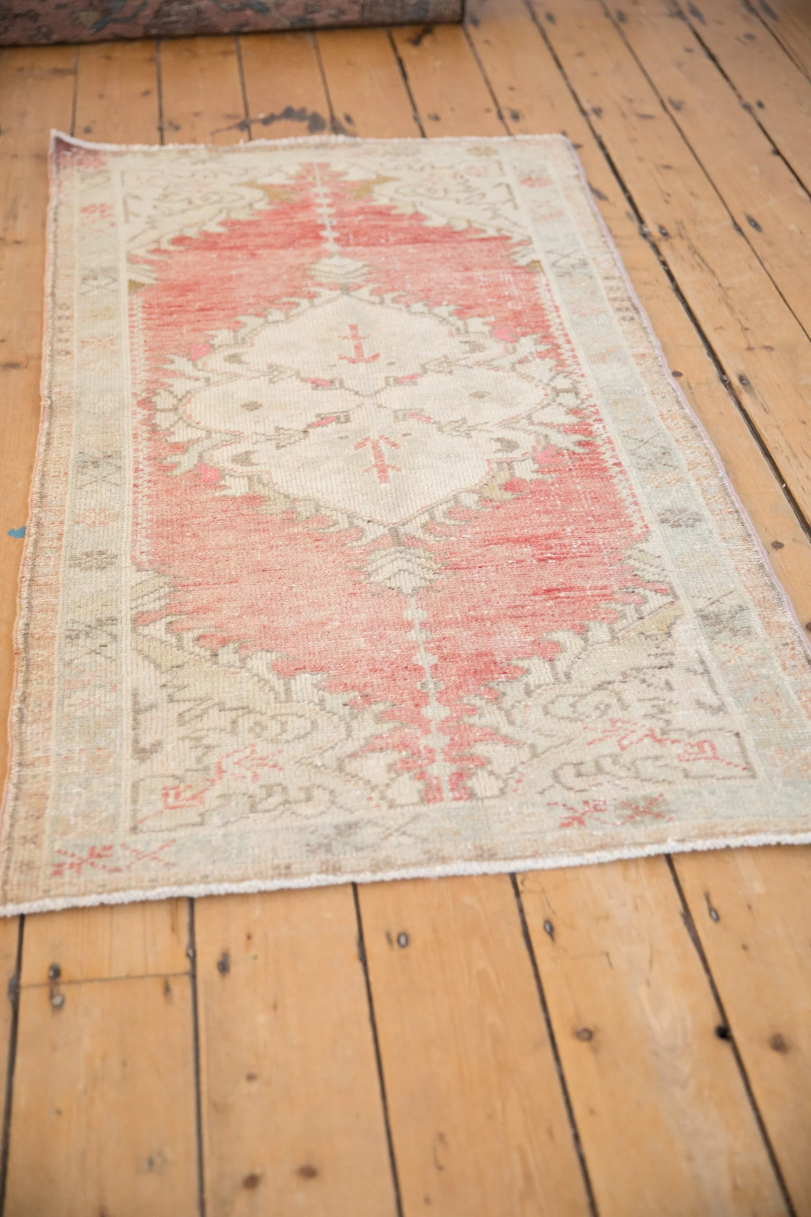 2.5x5 Vintage Distressed Oushak Rug Runner - Image 4
