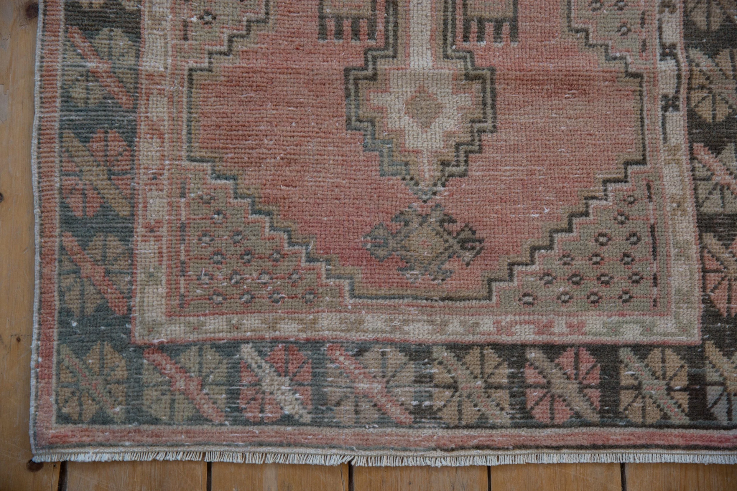 2.5x5 Vintage Distressed Oushak Rug Runner - Image 4