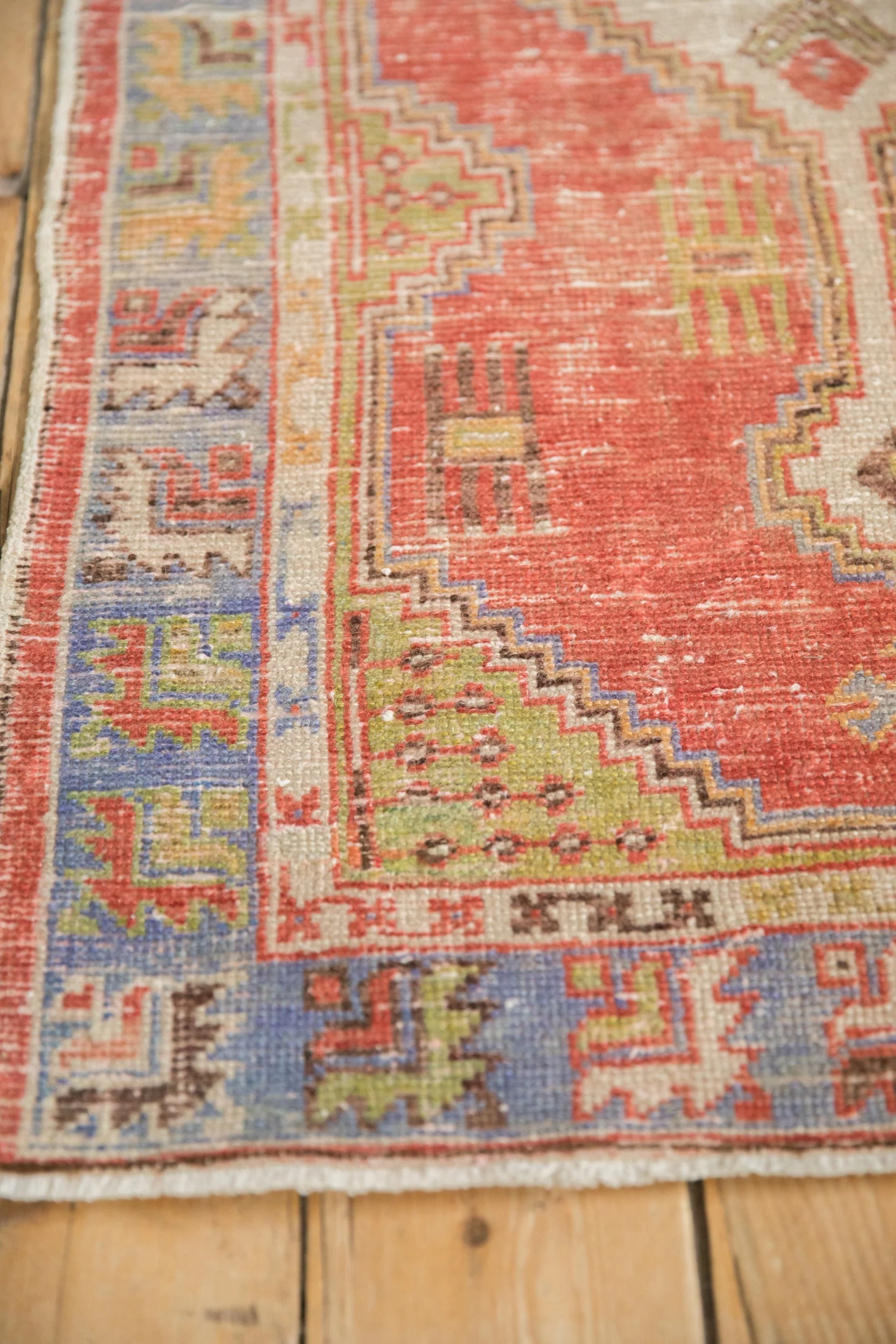 2.5x5 Vintage Distressed Oushak Rug Runner - Image 7