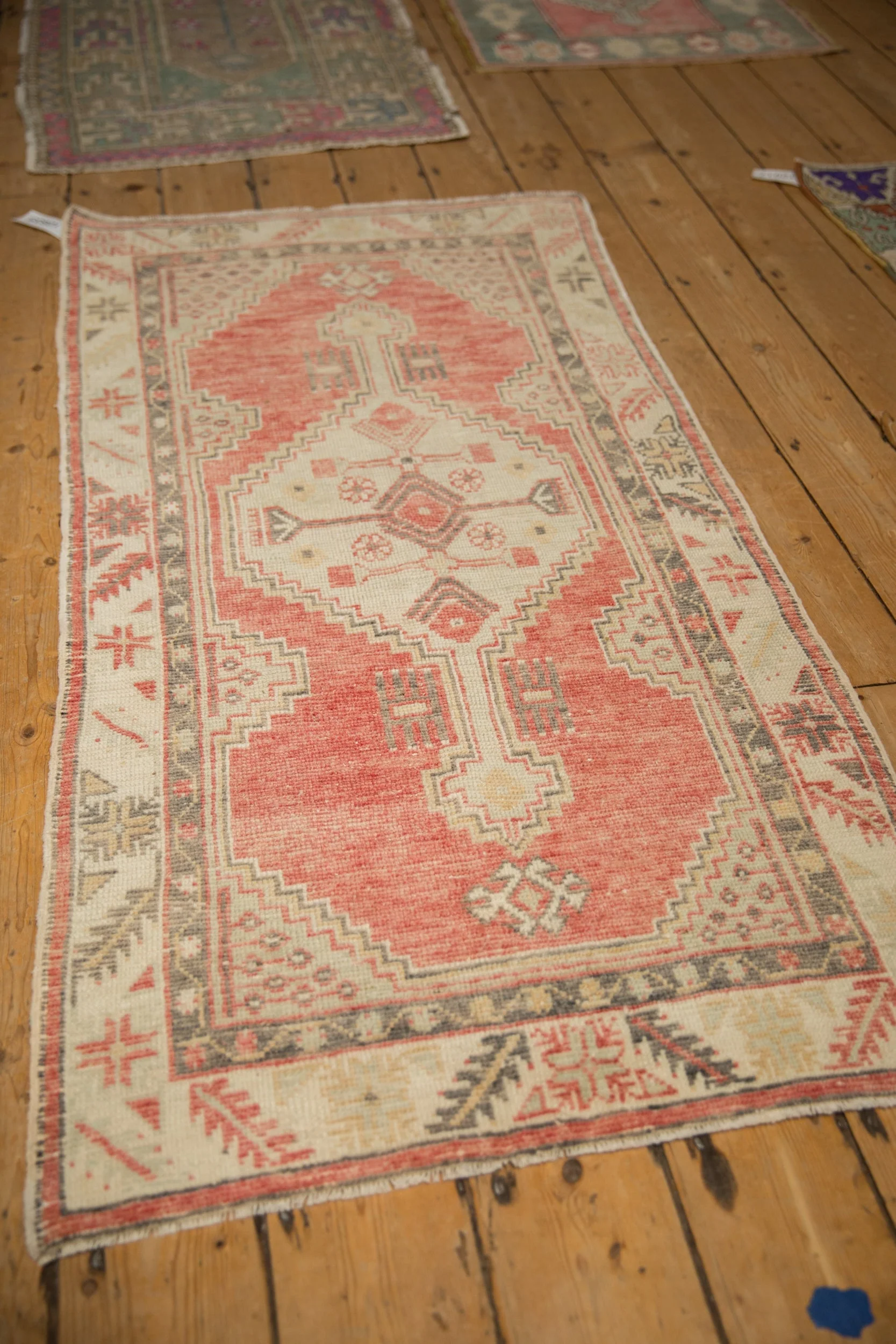2.5x5 Vintage Distressed Oushak Rug Runner - Image 4