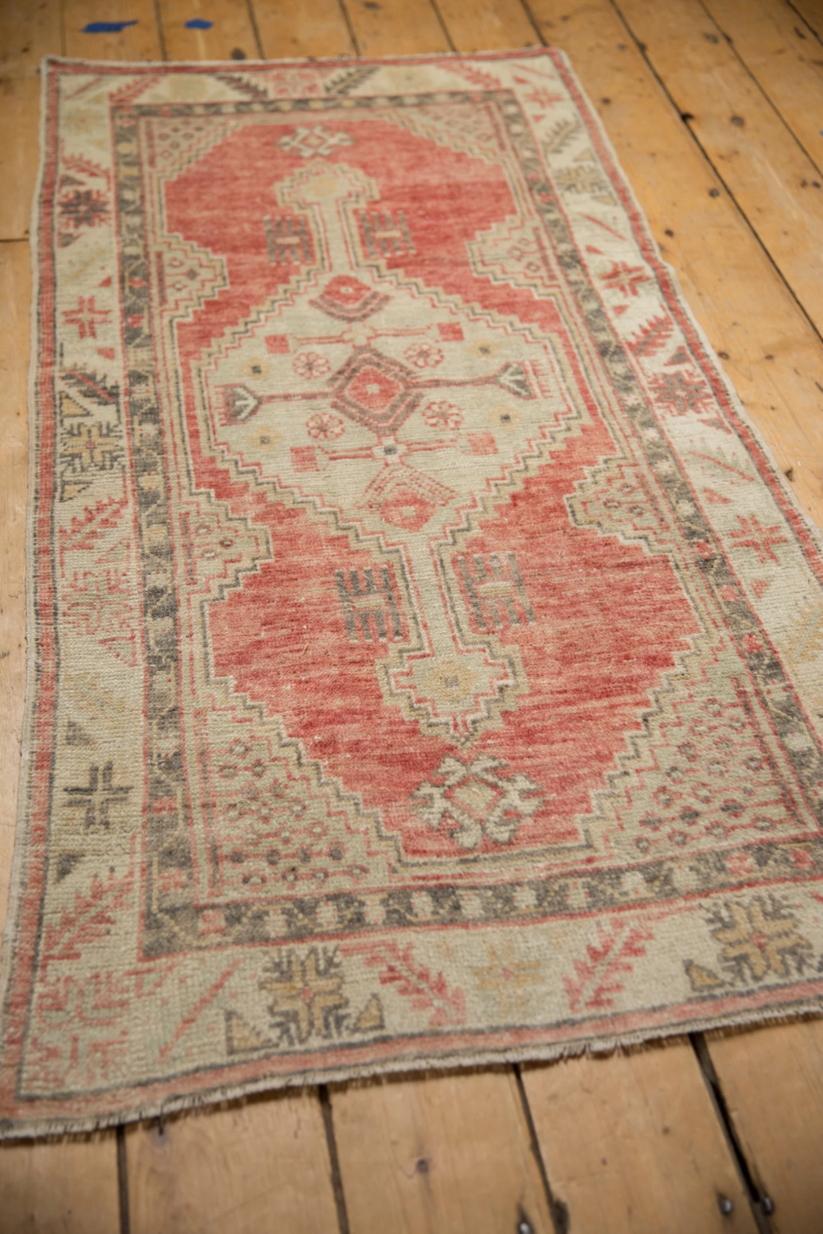 2.5x5 Vintage Distressed Oushak Rug Runner - Image 7
