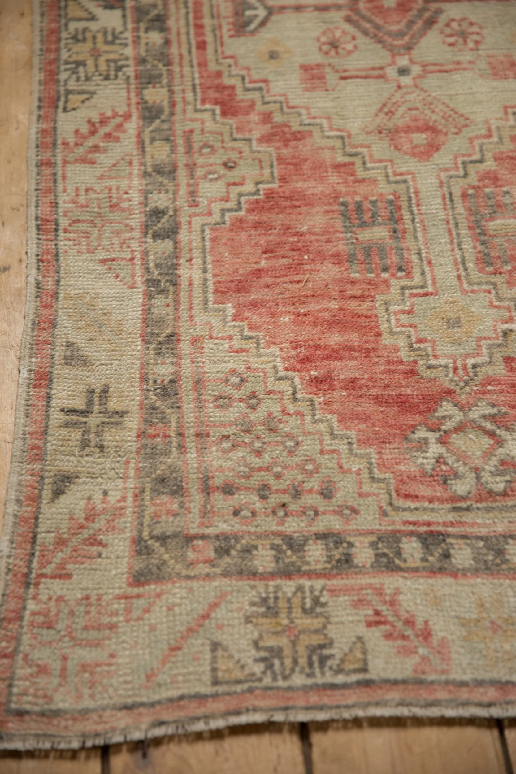 2.5x5 Vintage Distressed Oushak Rug Runner - Image 8