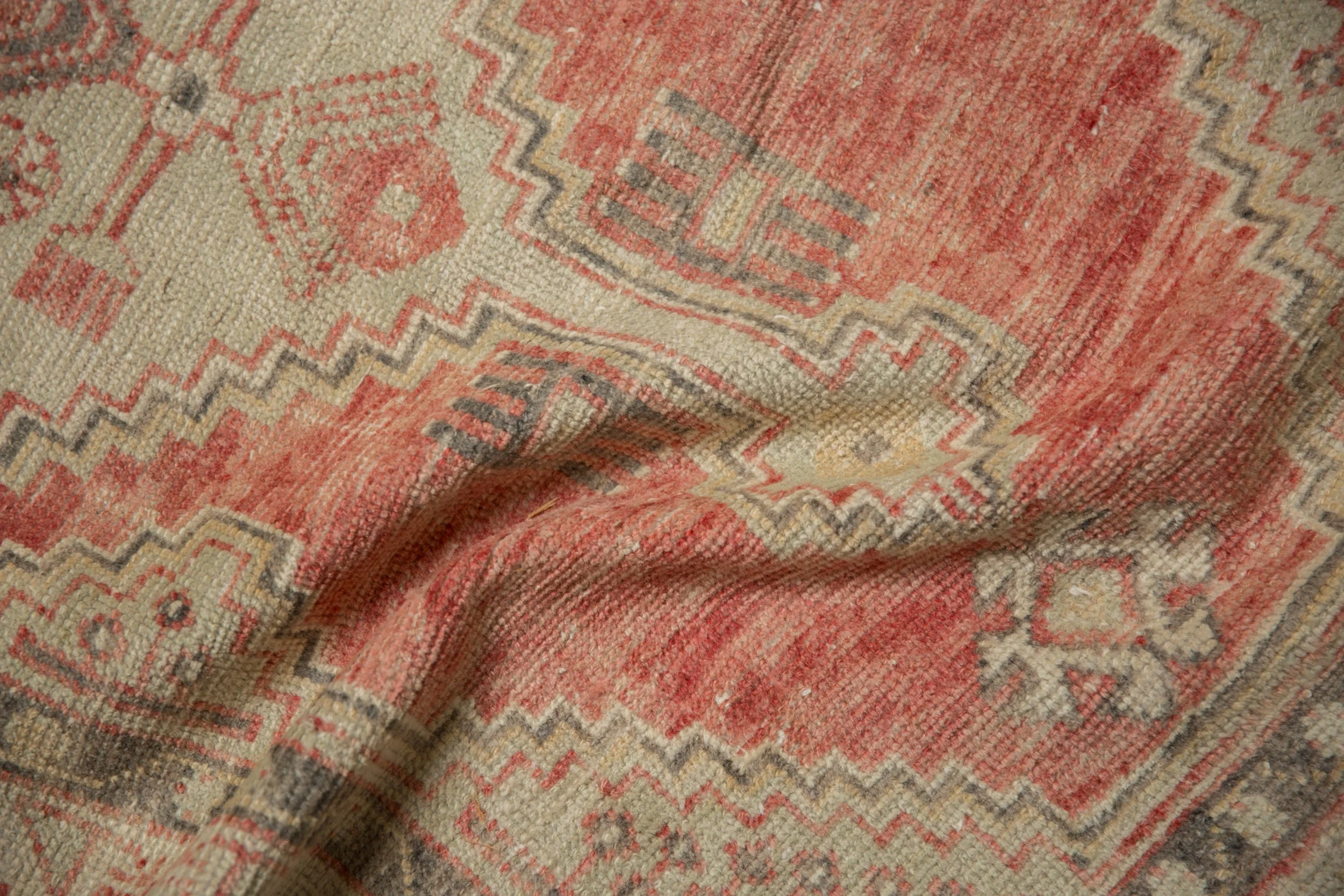 2.5x5 Vintage Distressed Oushak Rug Runner - Image 9