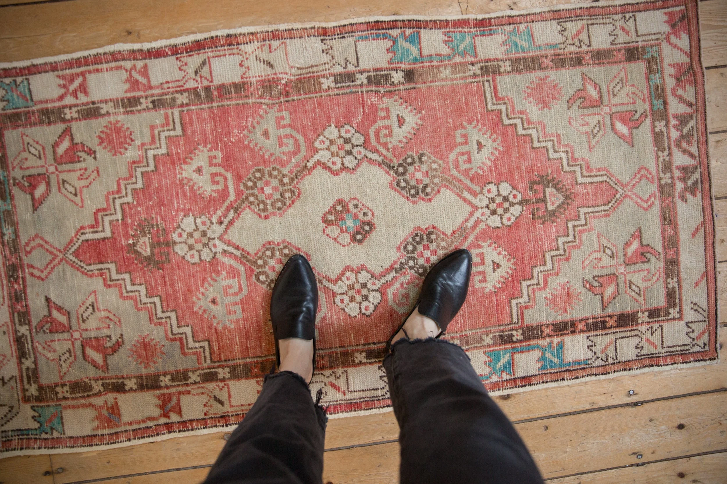 2.5x5 Vintage Distressed Oushak Rug Runner - Image 2