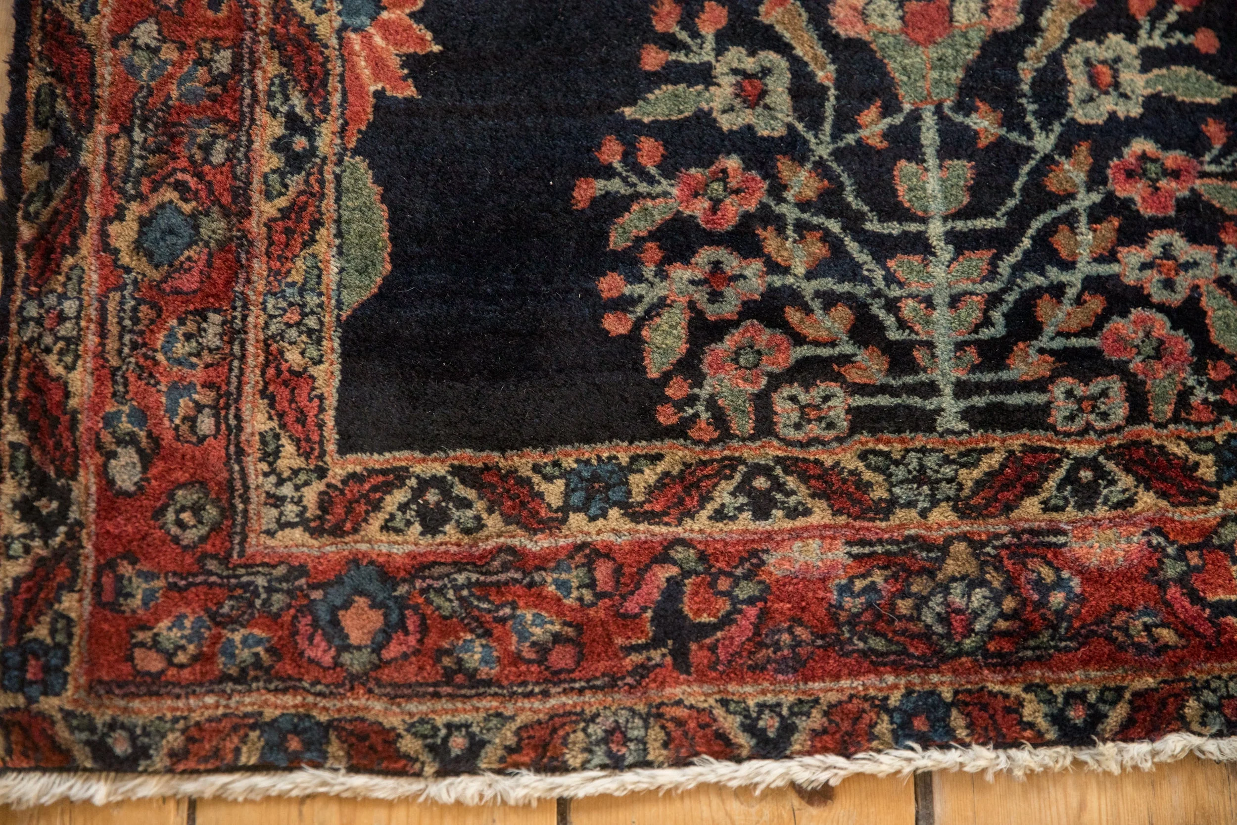 2.5x5 Vintage Fine Sarouk Rug Runner - Image 9