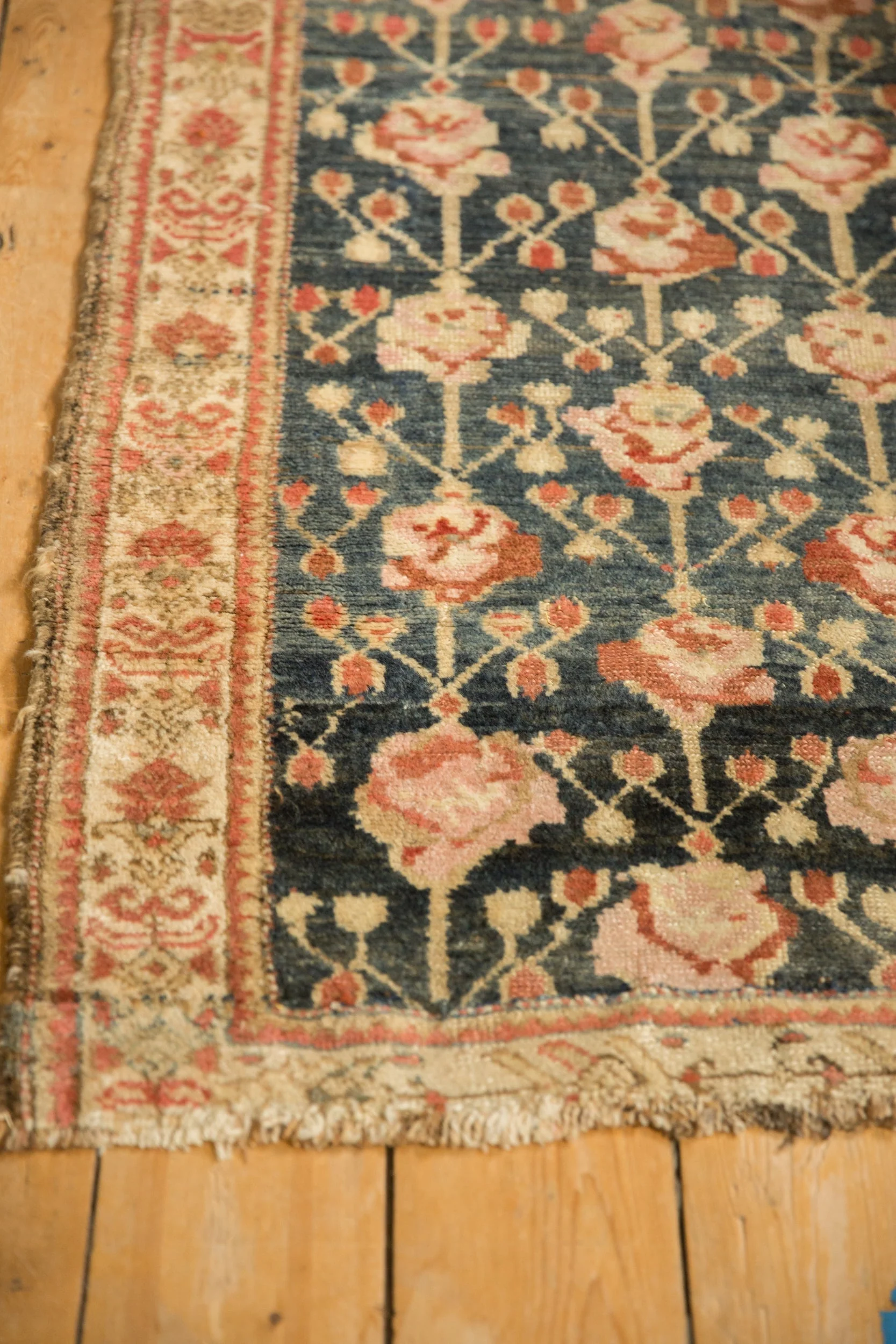 2.5x9 Antique Kurdish Hamadan Rug Runner - Image 4