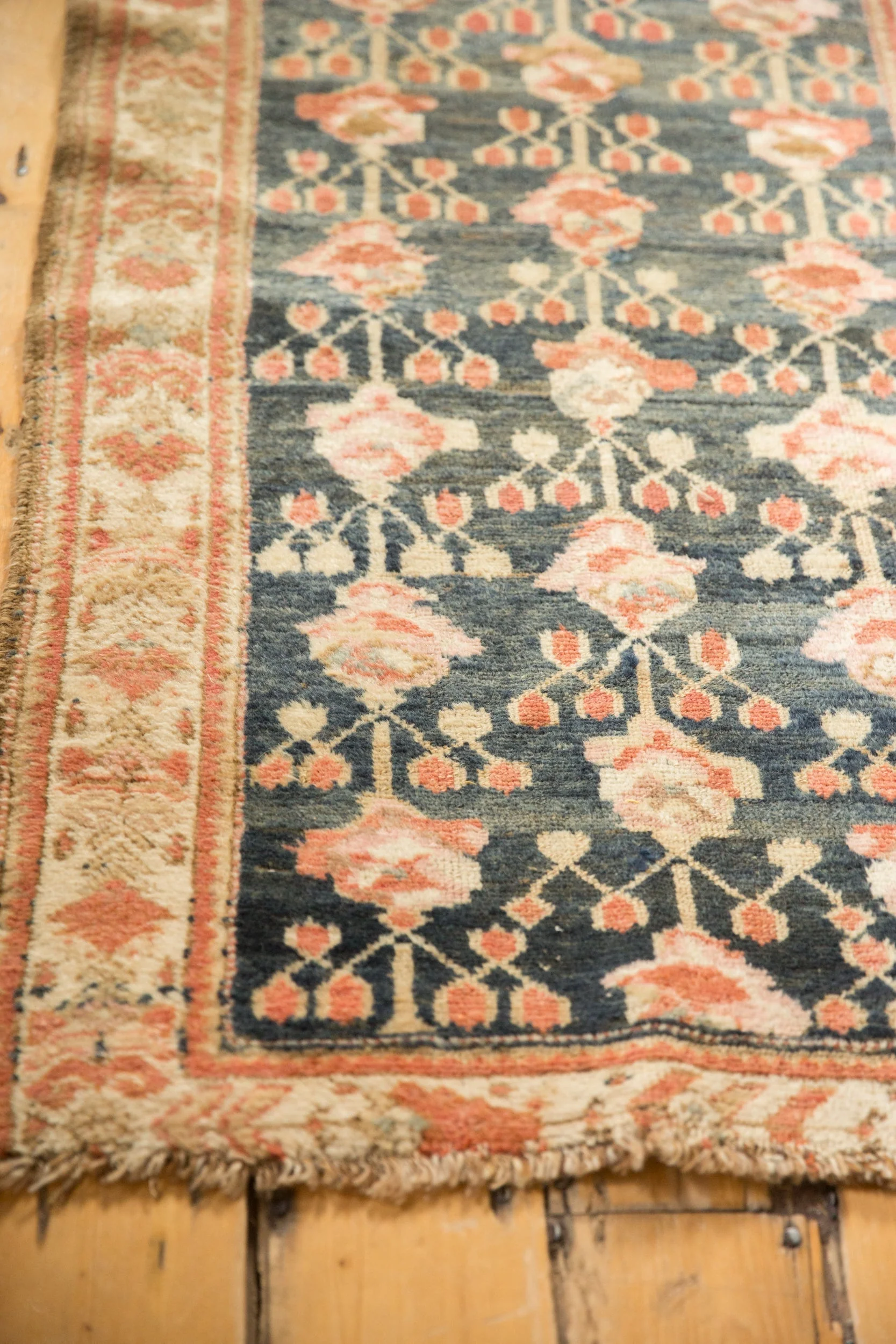 2.5x9 Antique Kurdish Hamadan Rug Runner - Image 7