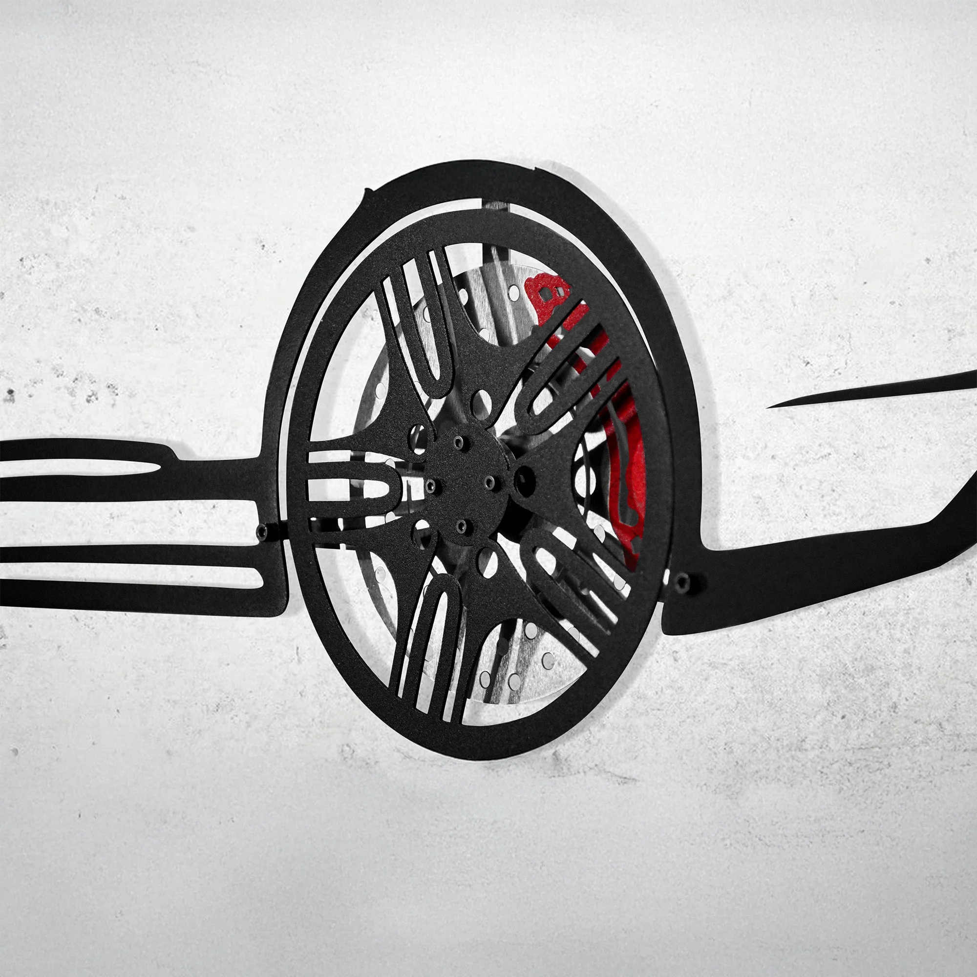 2022 Porsche Panamera 4S Wall Art – Steel Silhouette with Spinning Wheels-KAFMEKA009 - Image 4