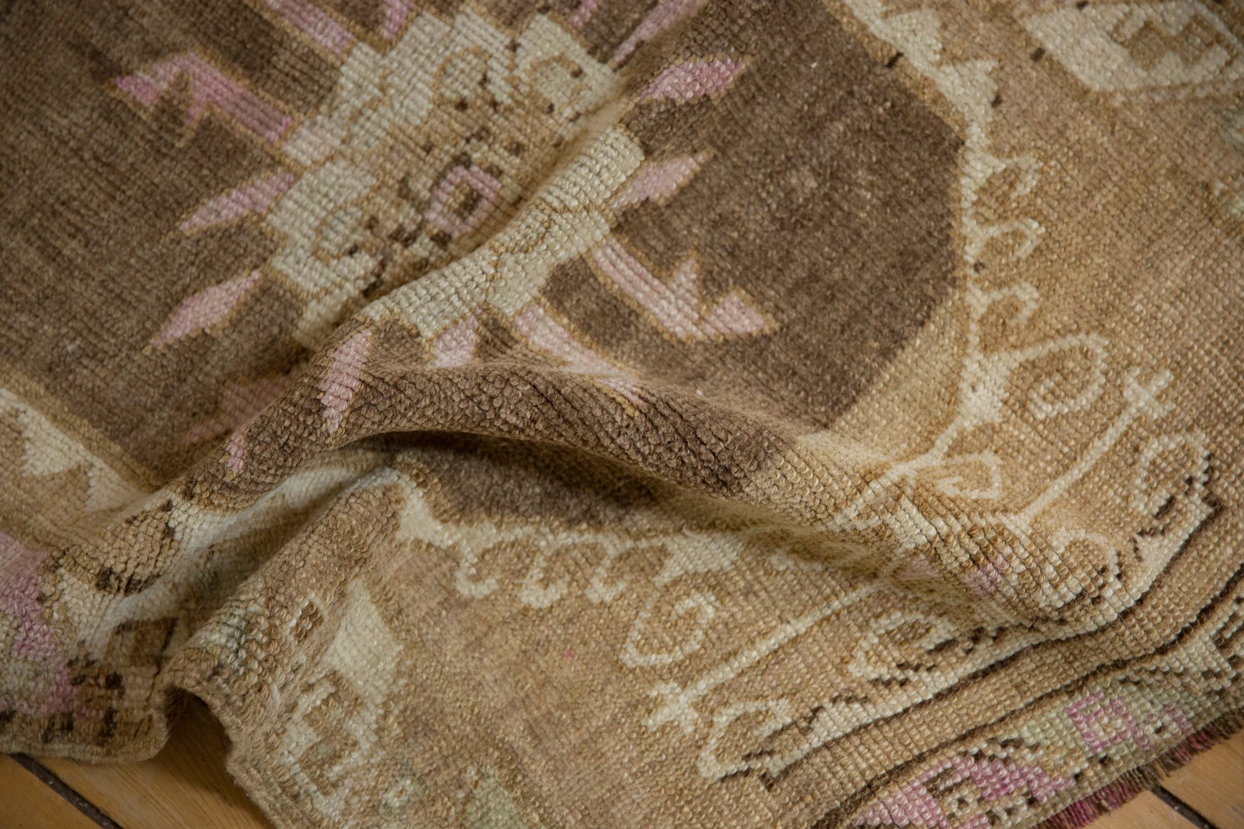 2x2.5 Vintage Distressed Kars Square Rug Mat - Image 7