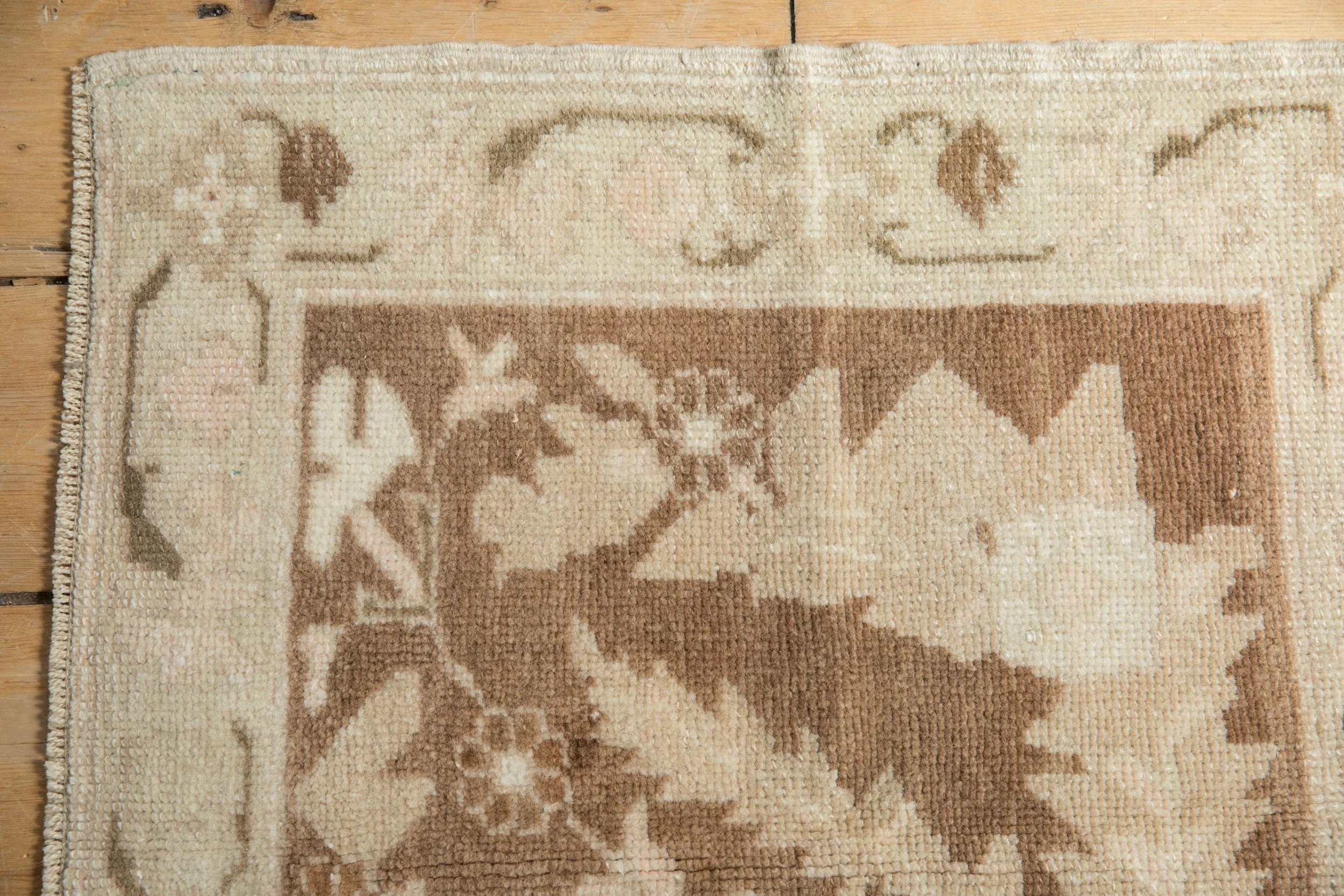 2x2.5 Vintage Distressed Oushak Square Rug Mat - Image 3