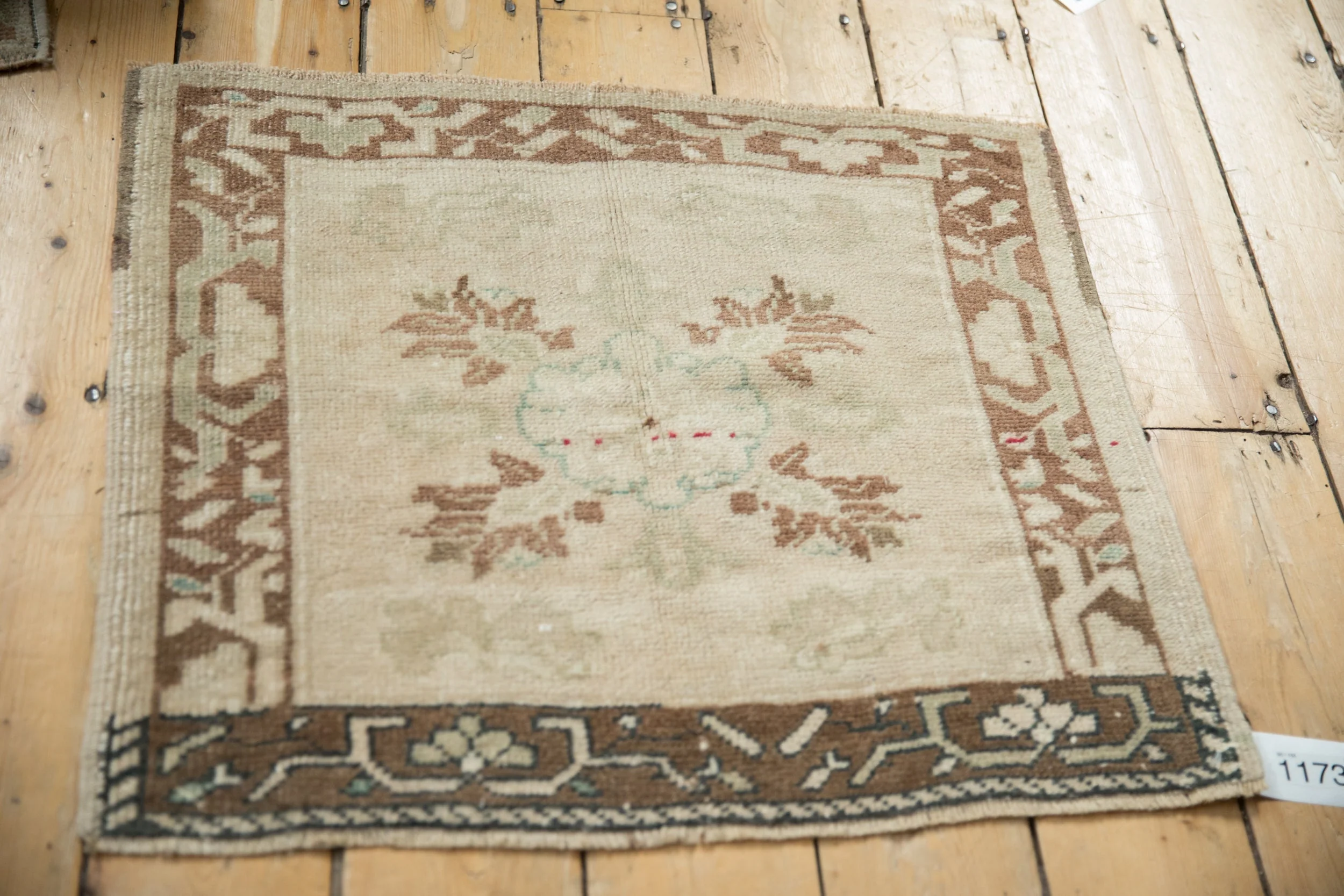 2x2.5 Vintage Distressed Oushak Square Rug Mat - Image 4