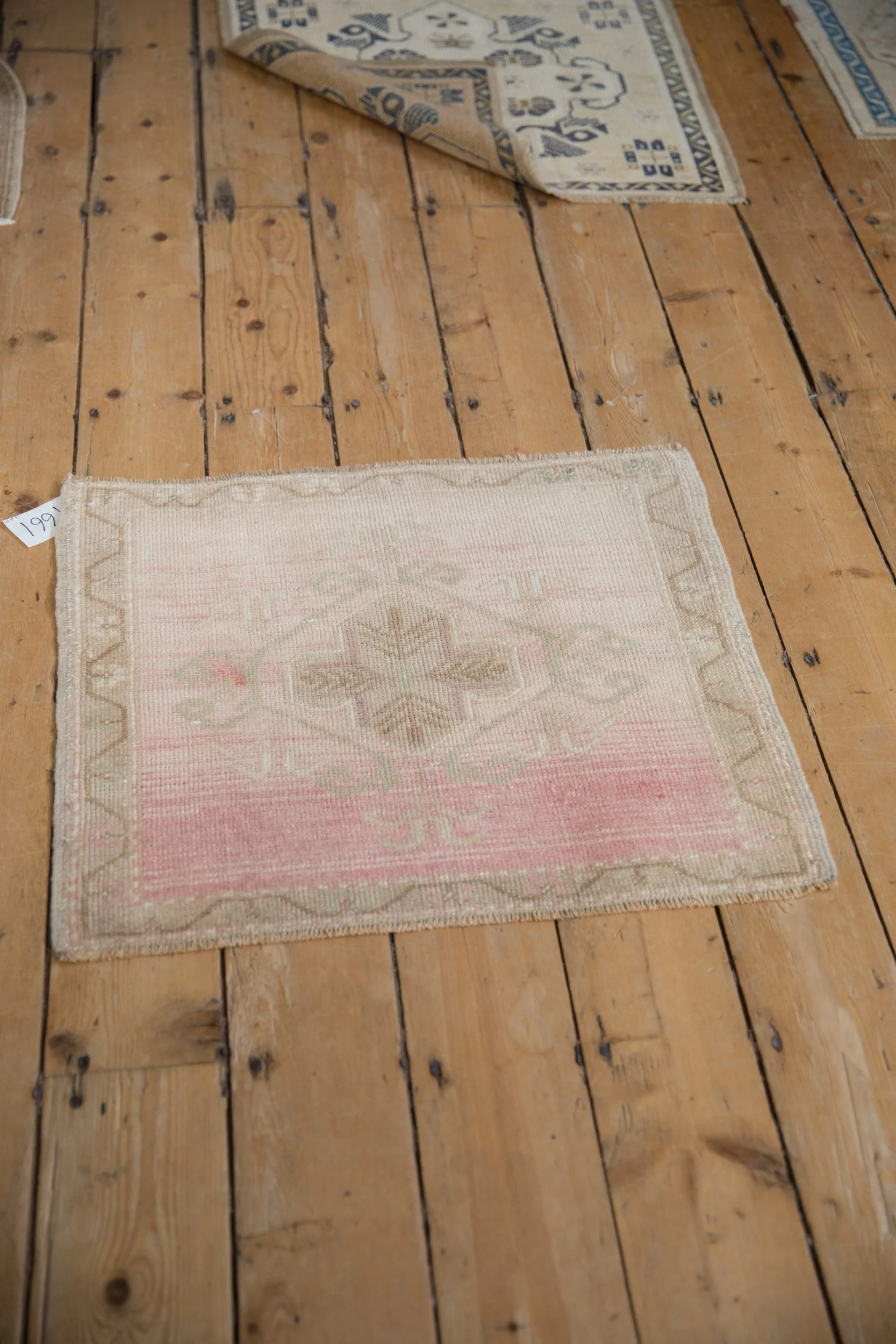 2x2.5 Vintage Distressed Oushak Square Rug Mat - Image 4