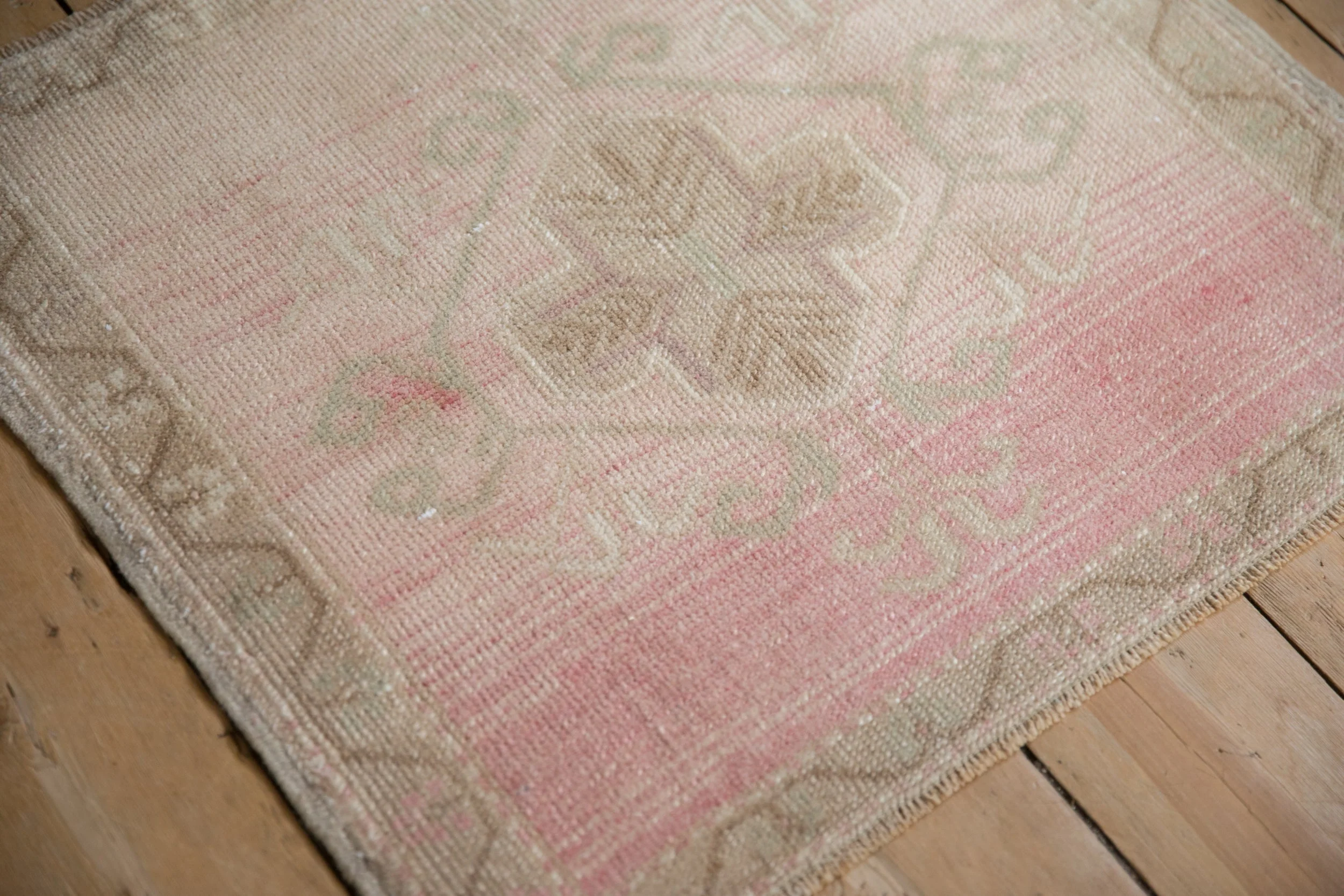 2x2.5 Vintage Distressed Oushak Square Rug Mat - Image 5