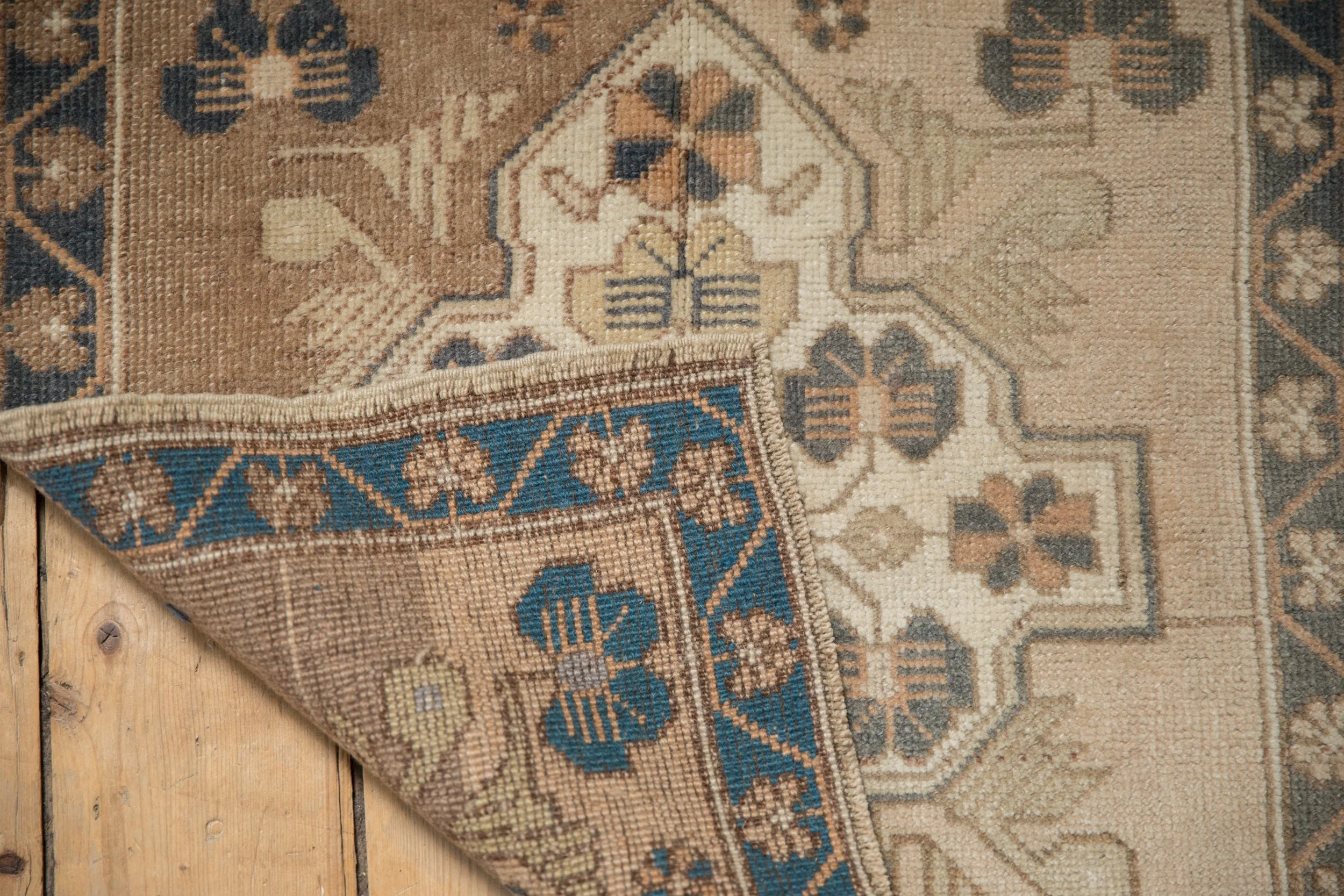 2x2.5 Vintage Distressed Oushak Square Rug Mat - Image 5