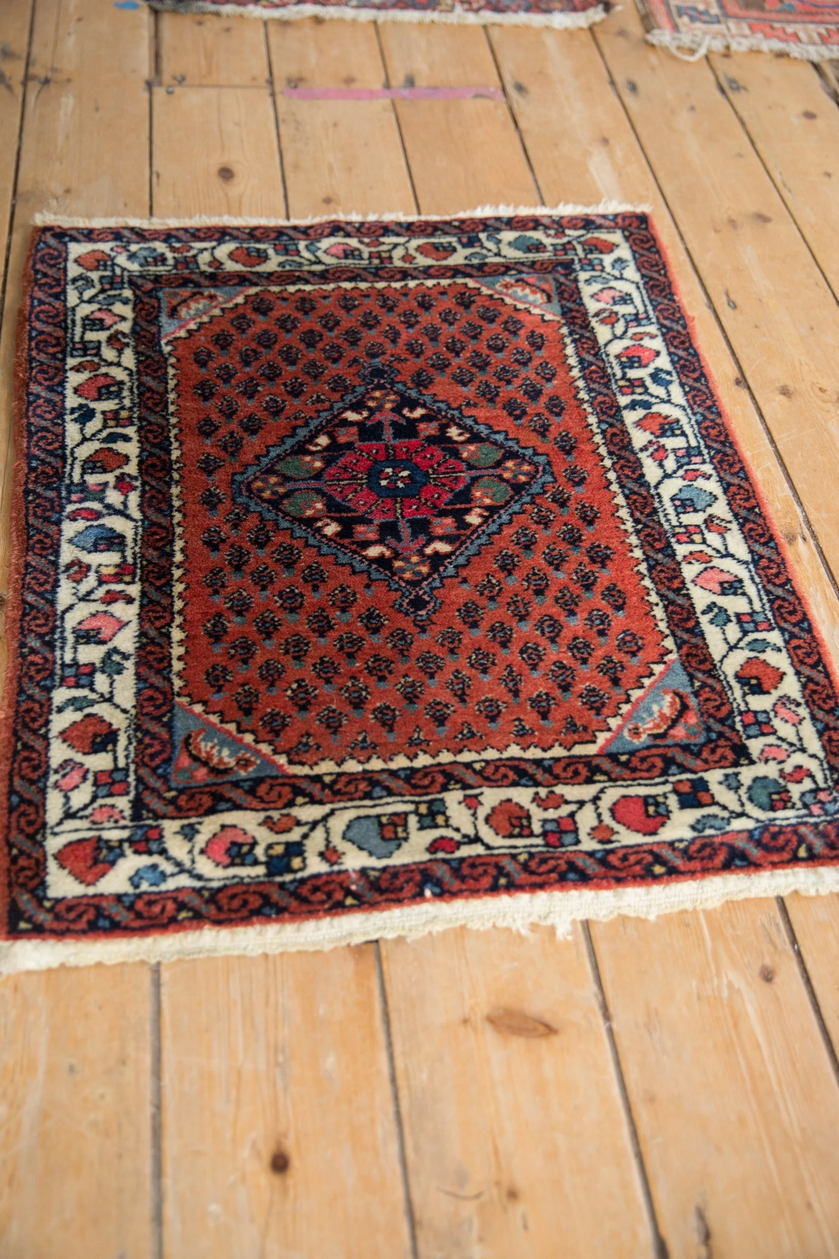 2x2.5 Vintage Engelas Square Rug Mat - Image 4