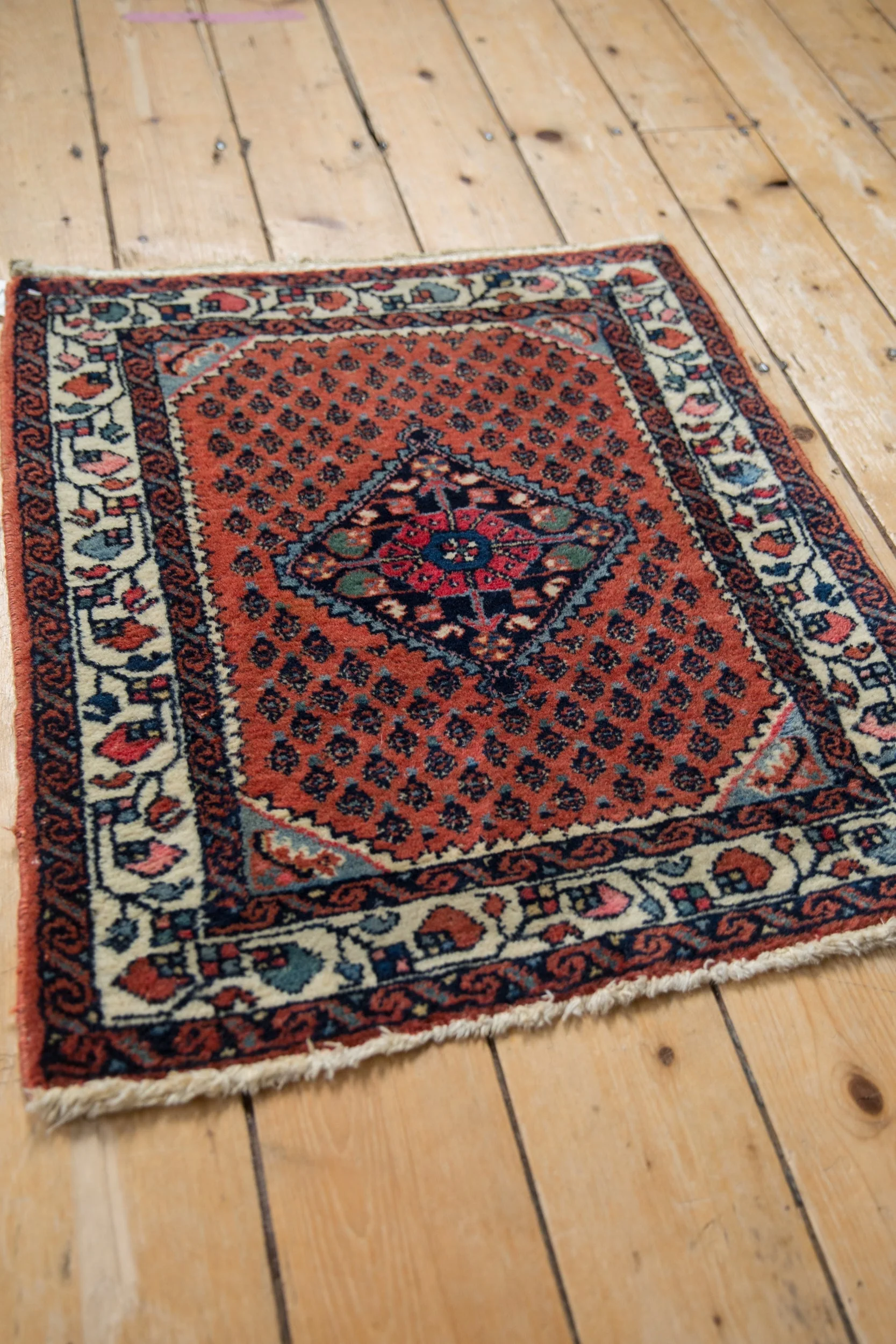 2x2.5 Vintage Engelas Square Rug Mat - Image 5