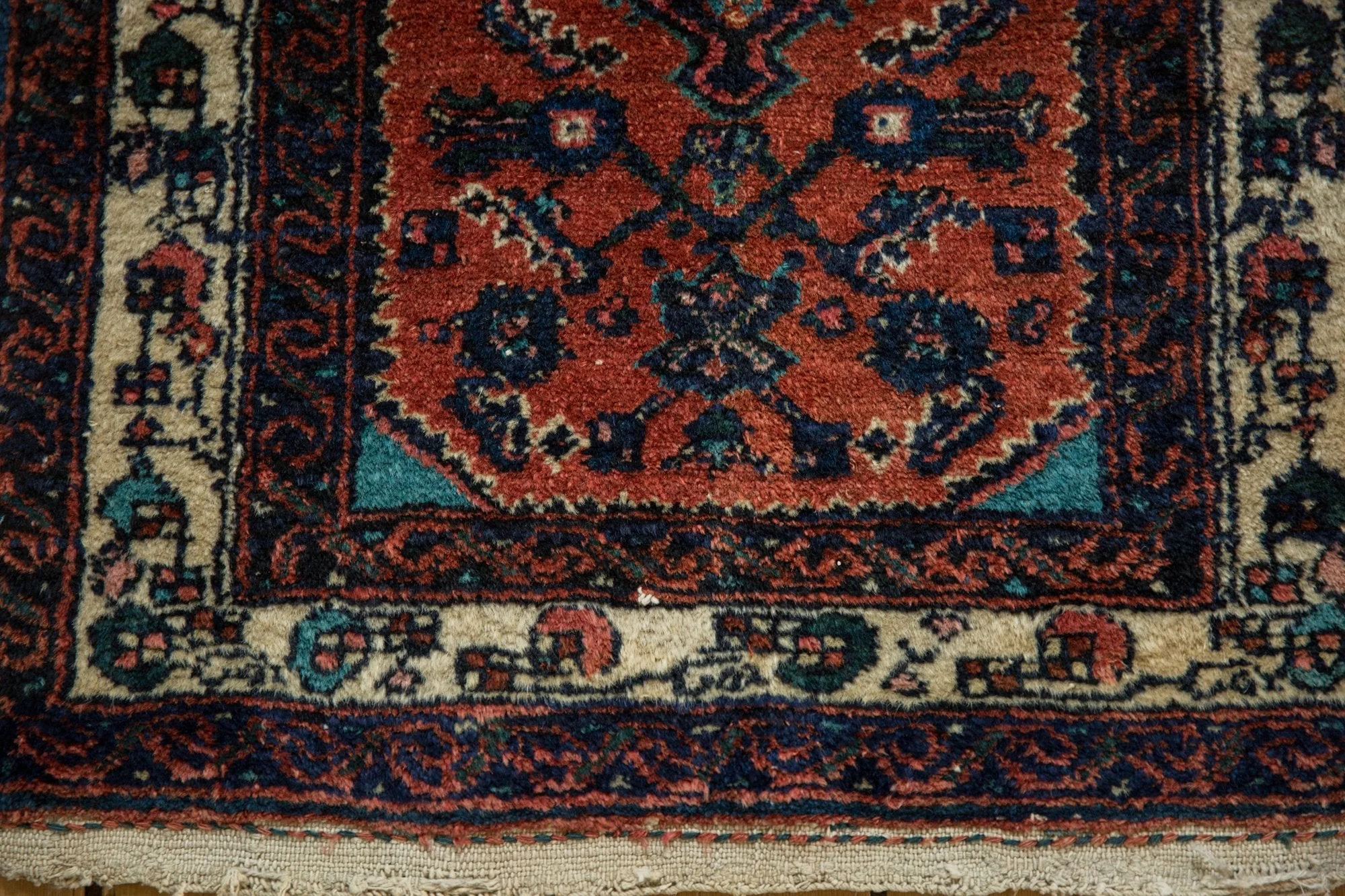 2x2.5 Vintage Engelas Square Rug Mat - Image 4