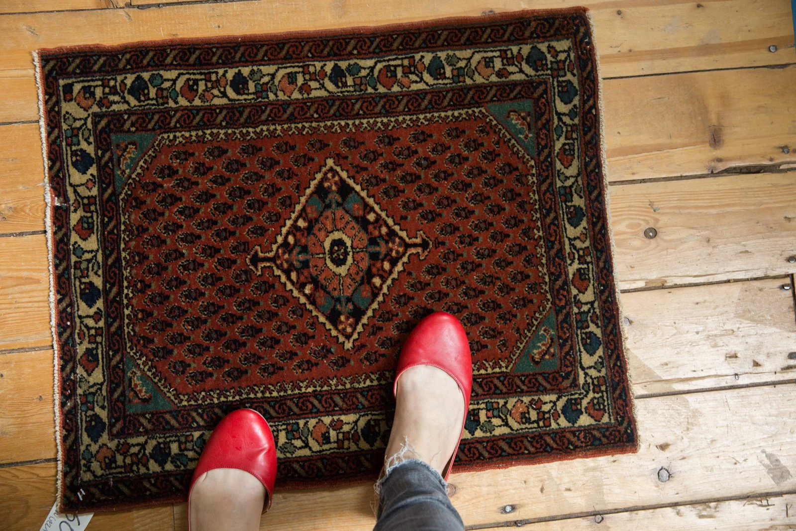 2x2.5 Vintage Engelas Square Rug Mat - Image 2