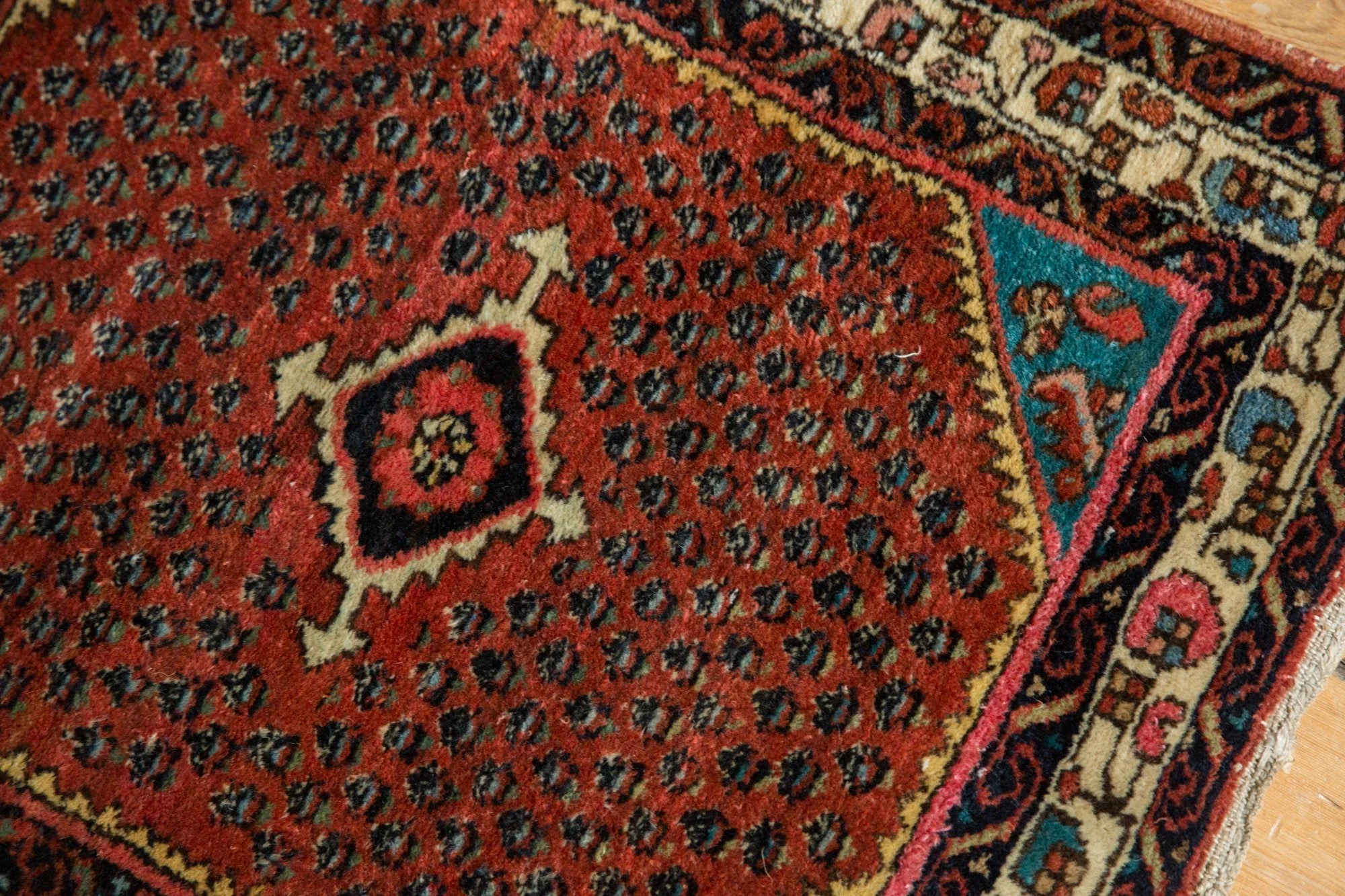 2x2.5 Vintage Engelas Square Rug Mat - Image 7
