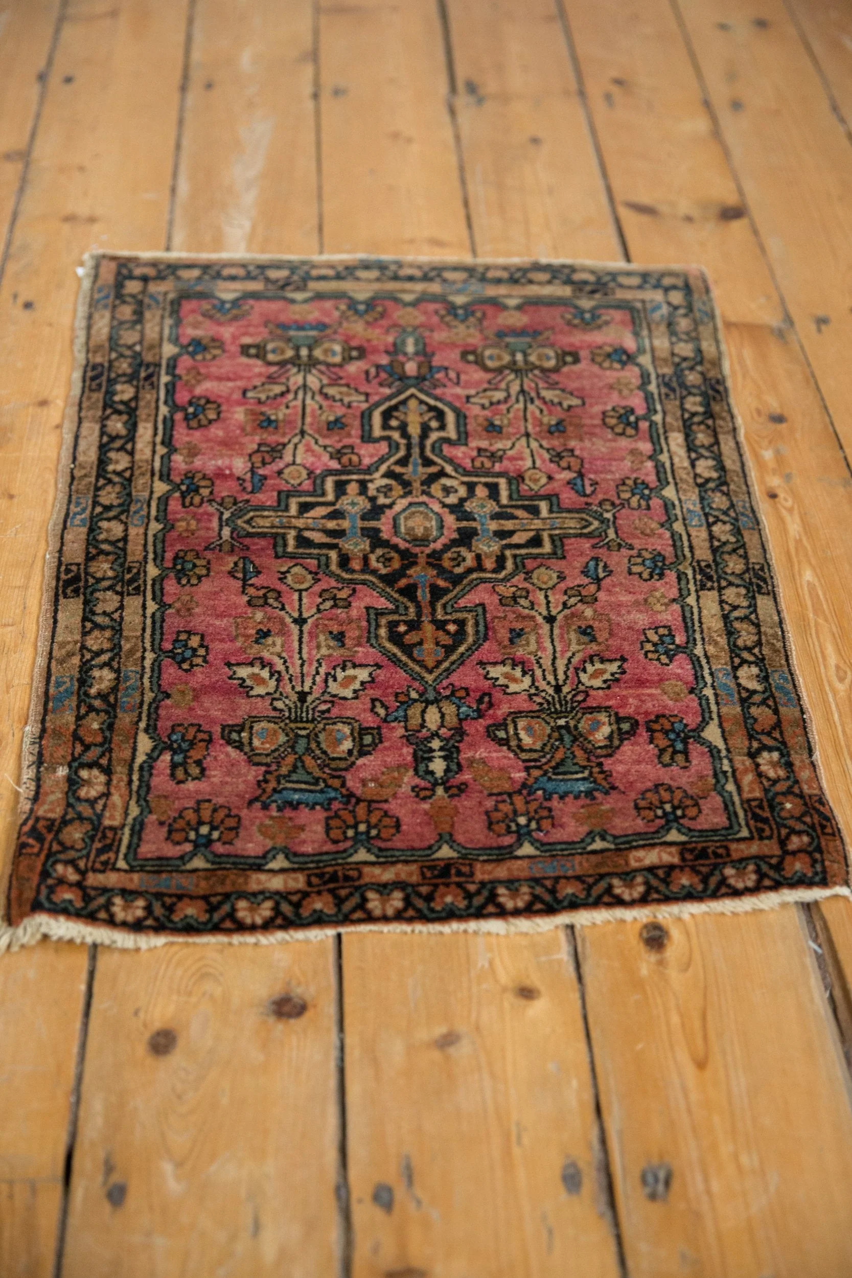 2x2.5 Vintage Farahan Sarouk Square Rug Mat - Image 4