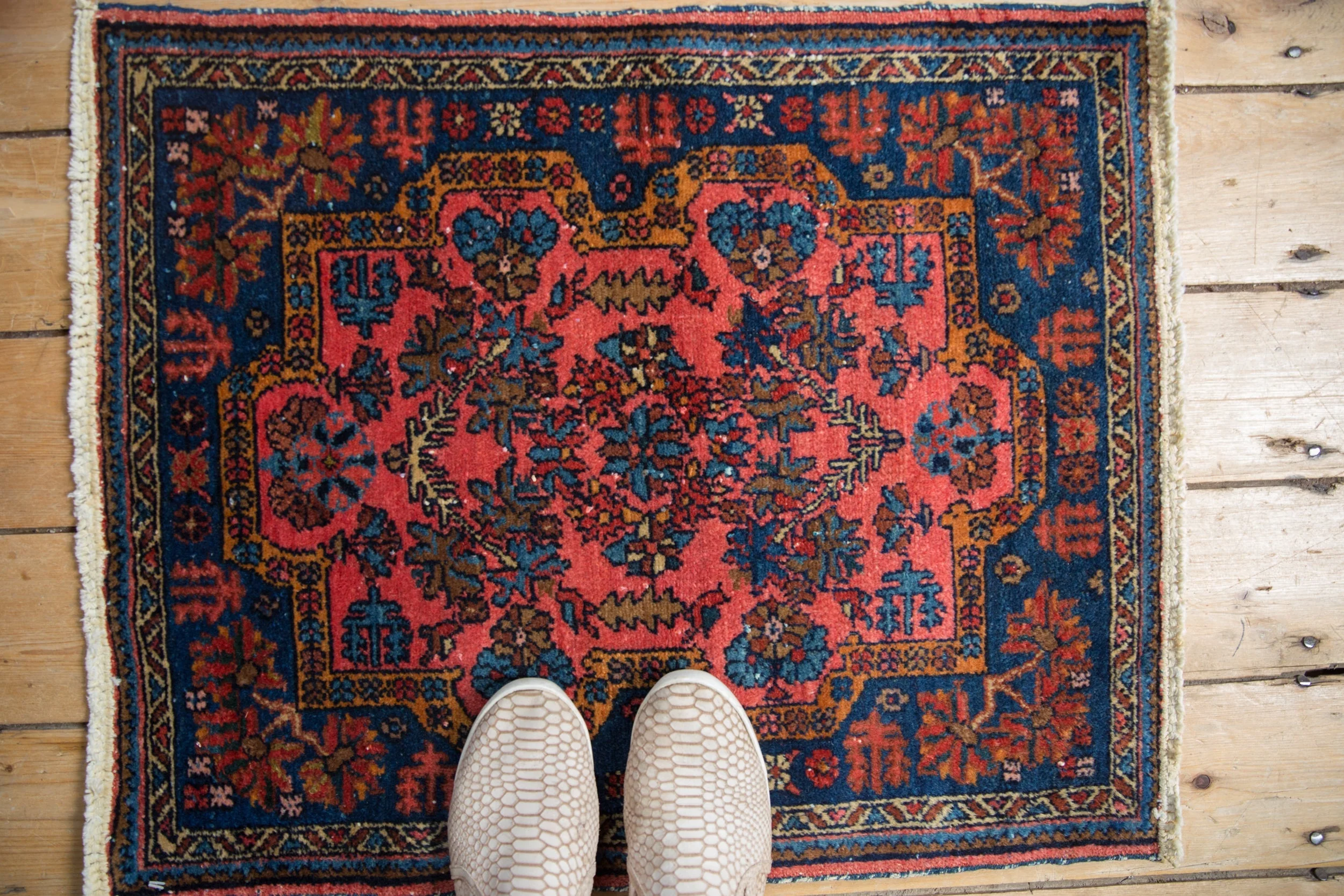 2x2.5 Vintage Fine Mehreban Square Rug Mat - Image 2