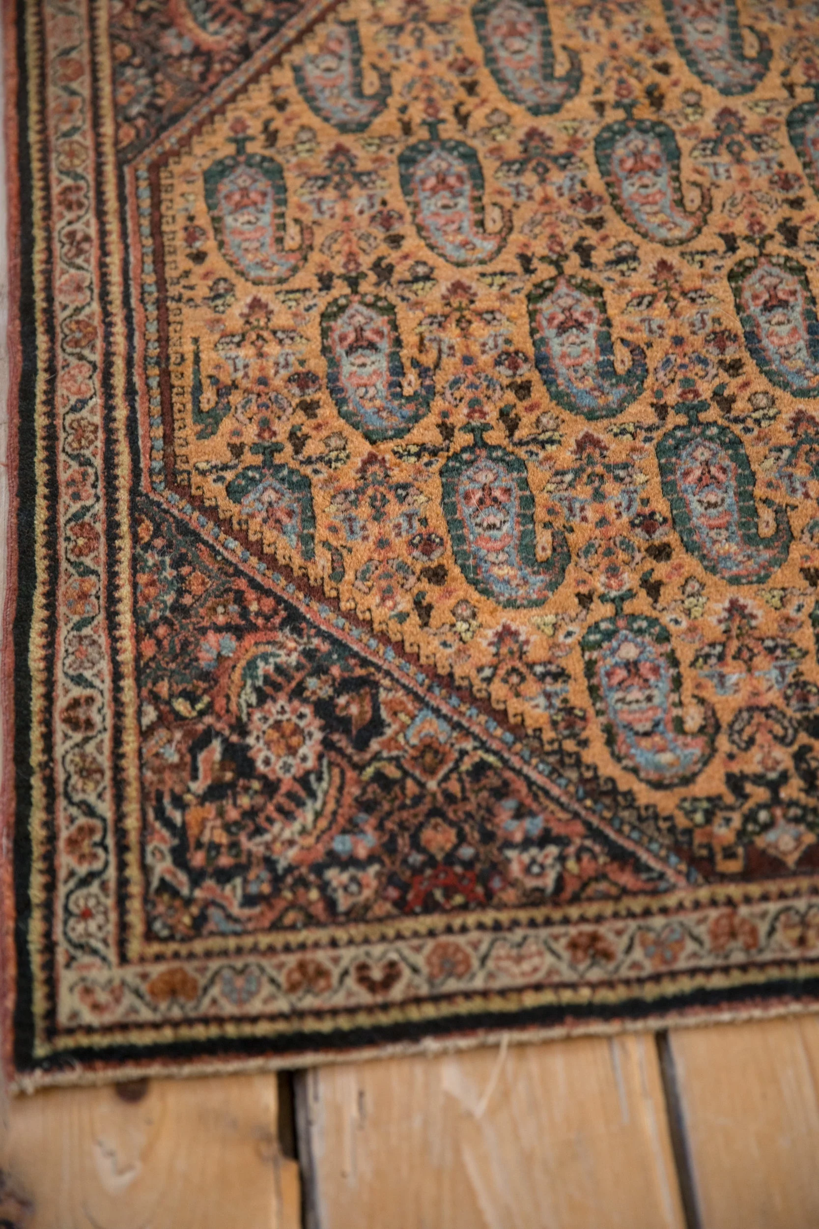 2x2.5 Vintage Fine Sarouk Square Rug Mat - Image 6
