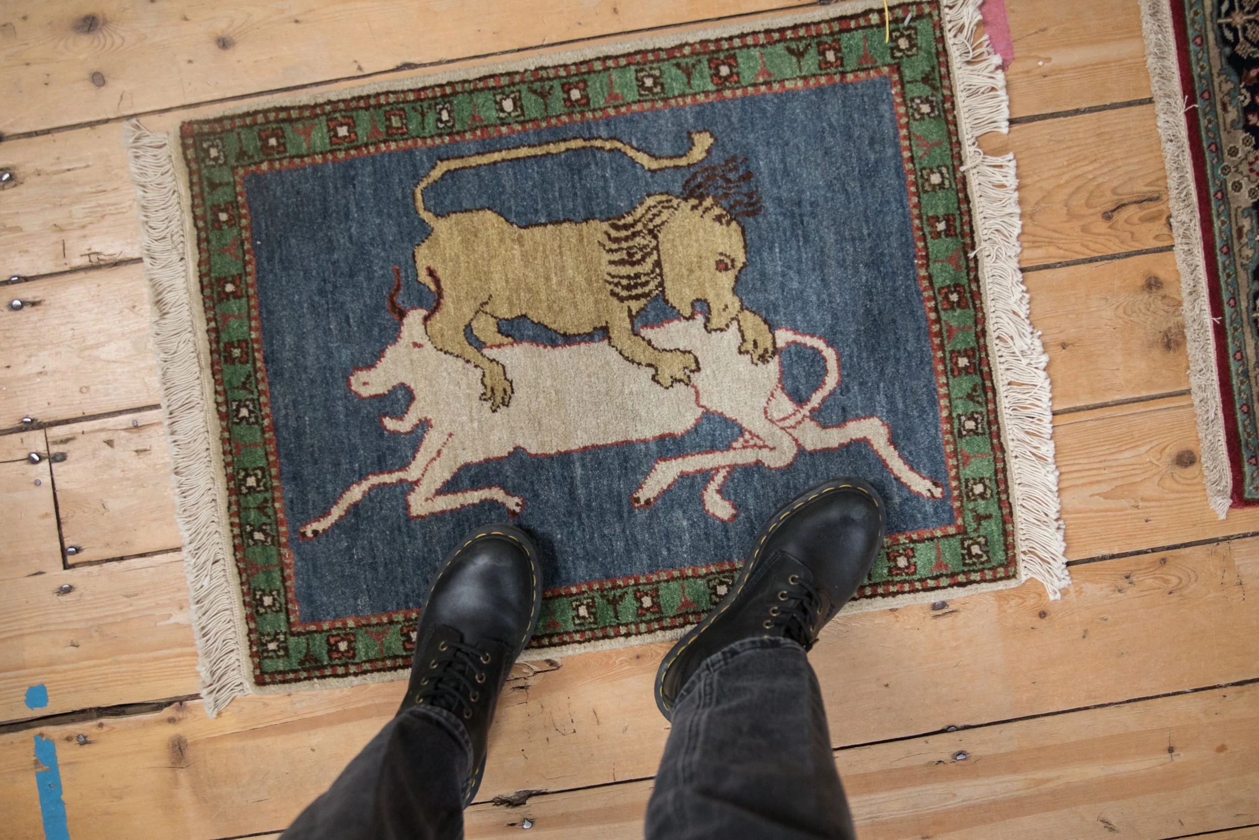 2x2.5 Vintage Pictorial Armenian Hunting Scene Design Square Rug Mat - Image 2