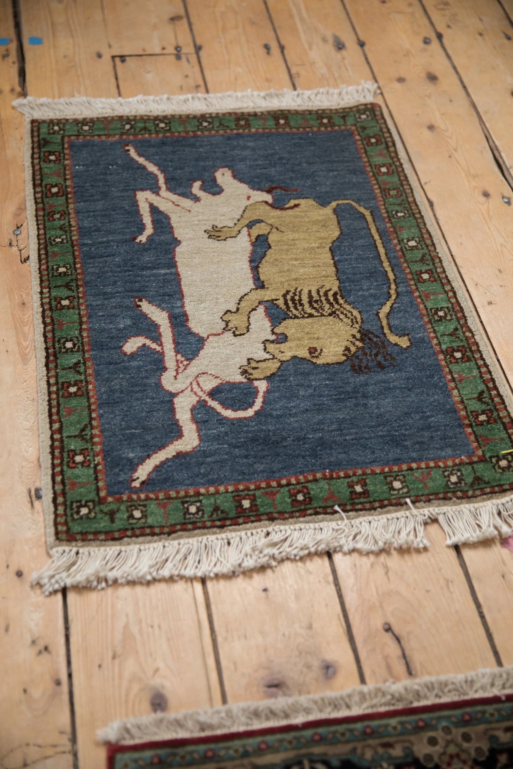 2x2.5 Vintage Pictorial Armenian Hunting Scene Design Square Rug Mat - Image 4
