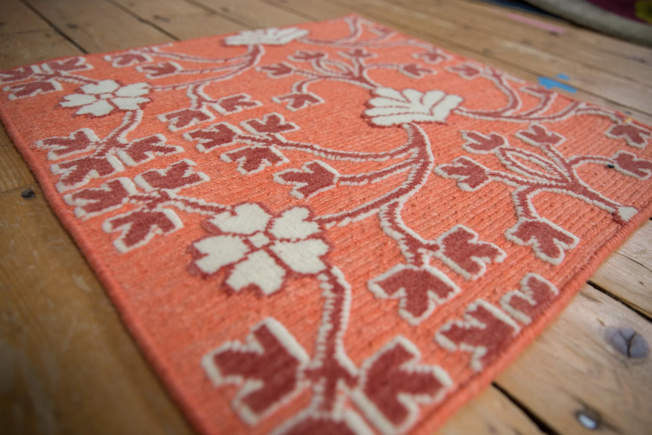 2x2 New Indian Samarkand Design Square Rug Mat - Image 2
