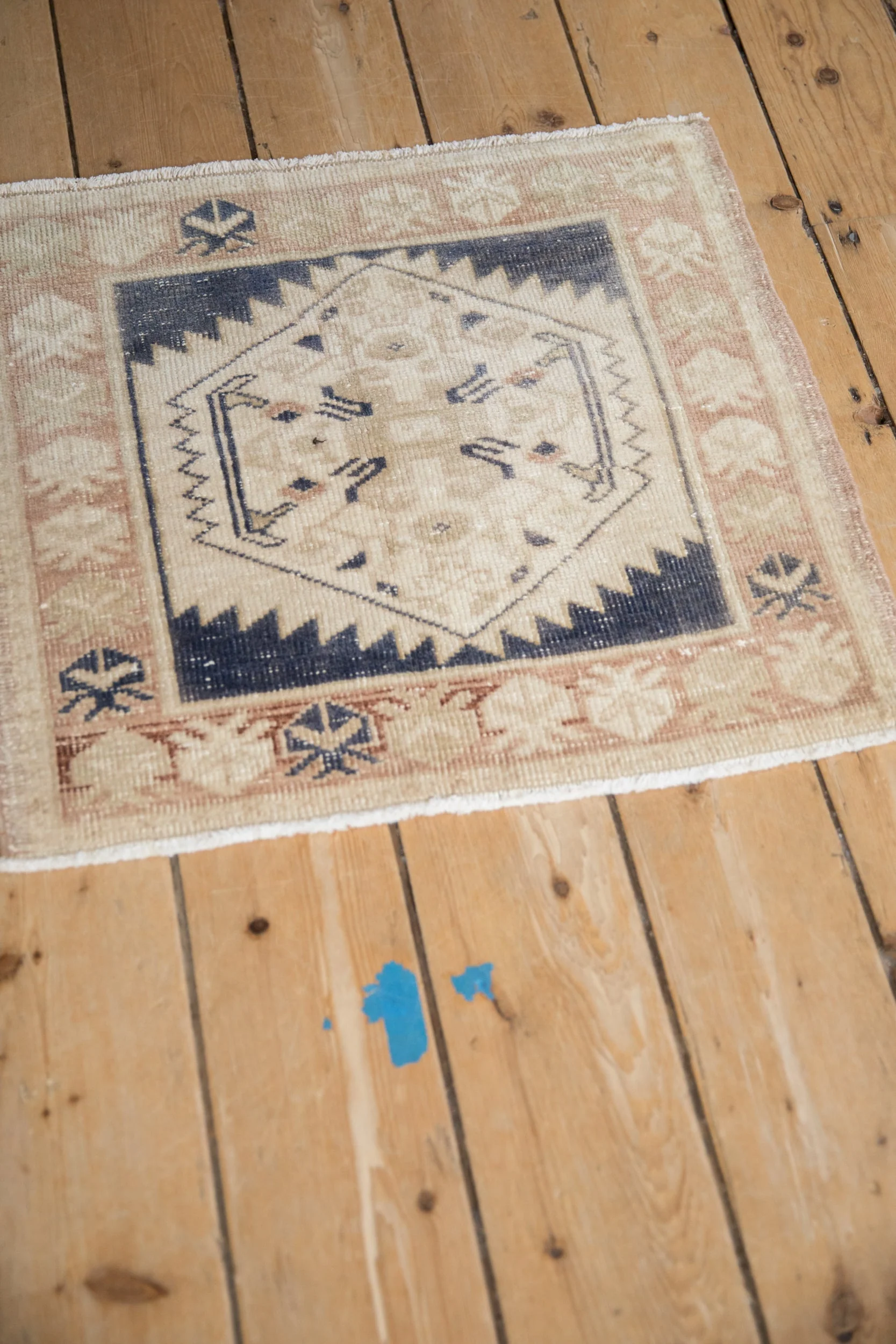 2x2 Vintage Distressed Oushak Square Rug Mat - Image 4