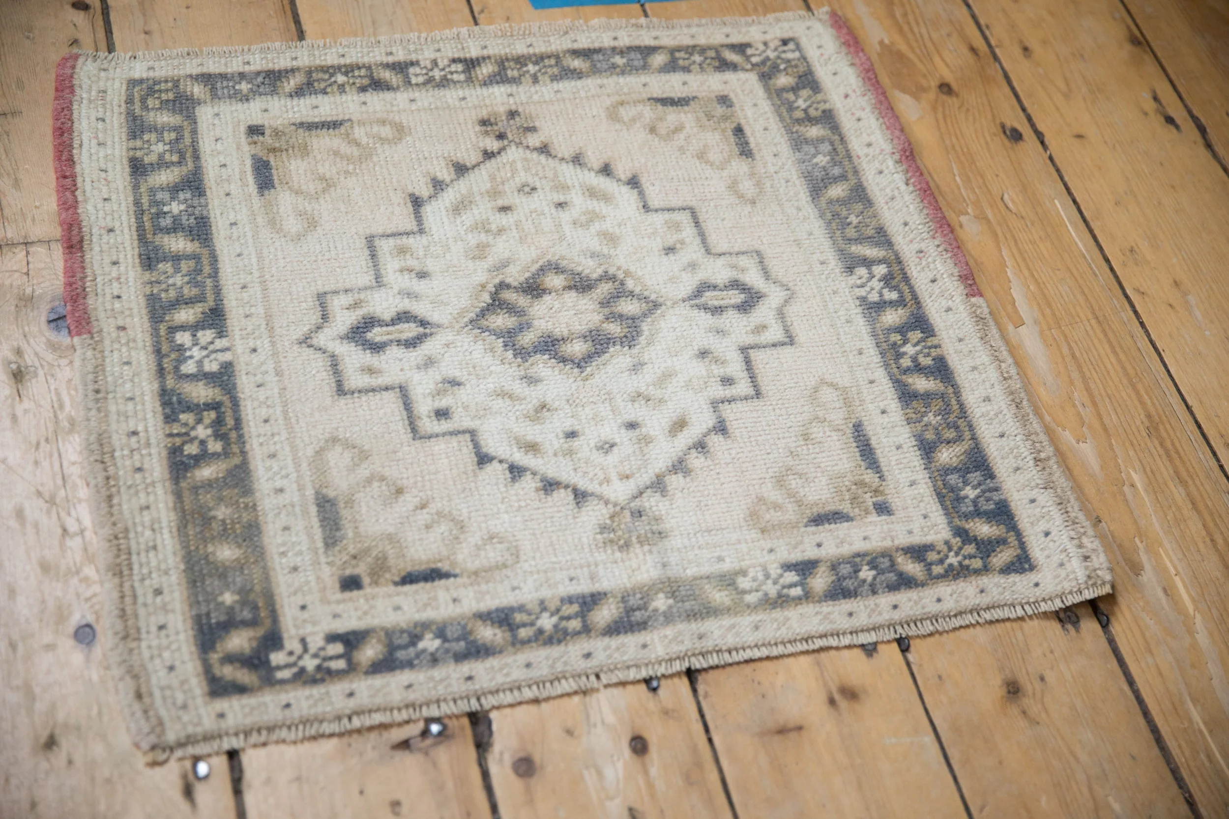 2x2 Vintage Distressed Oushak Square Rug Mat - Image 3