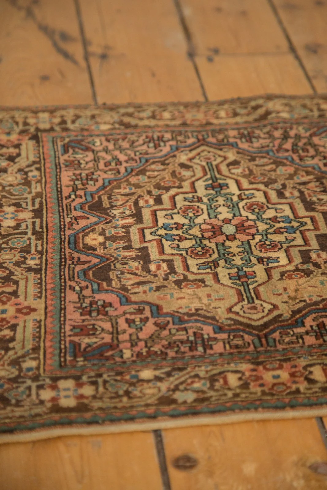 2x2 Vintage Josan Sarouk Square Rug Mat - Image 4