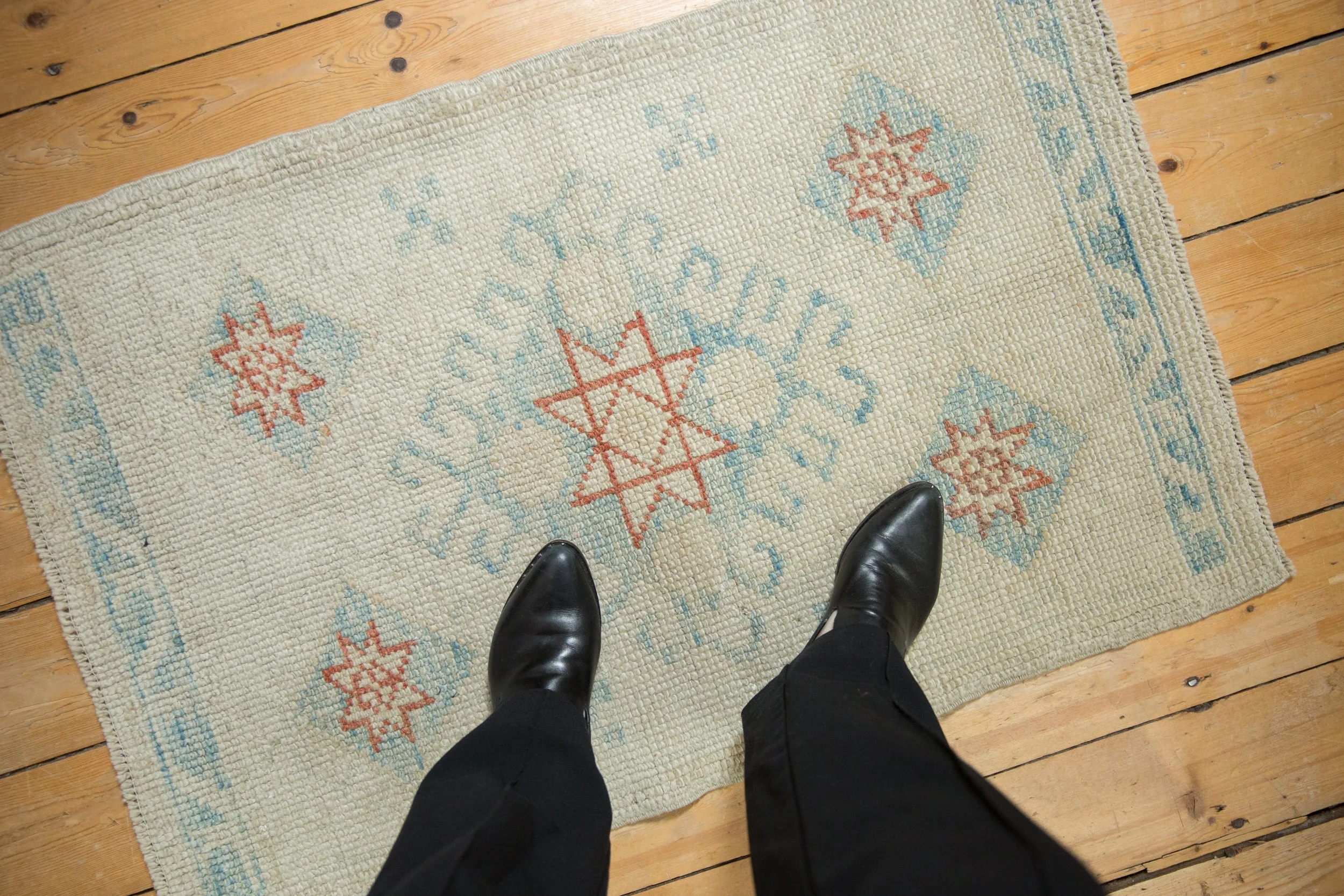 2x3.5 Distressed Oushak Rug - Image 2