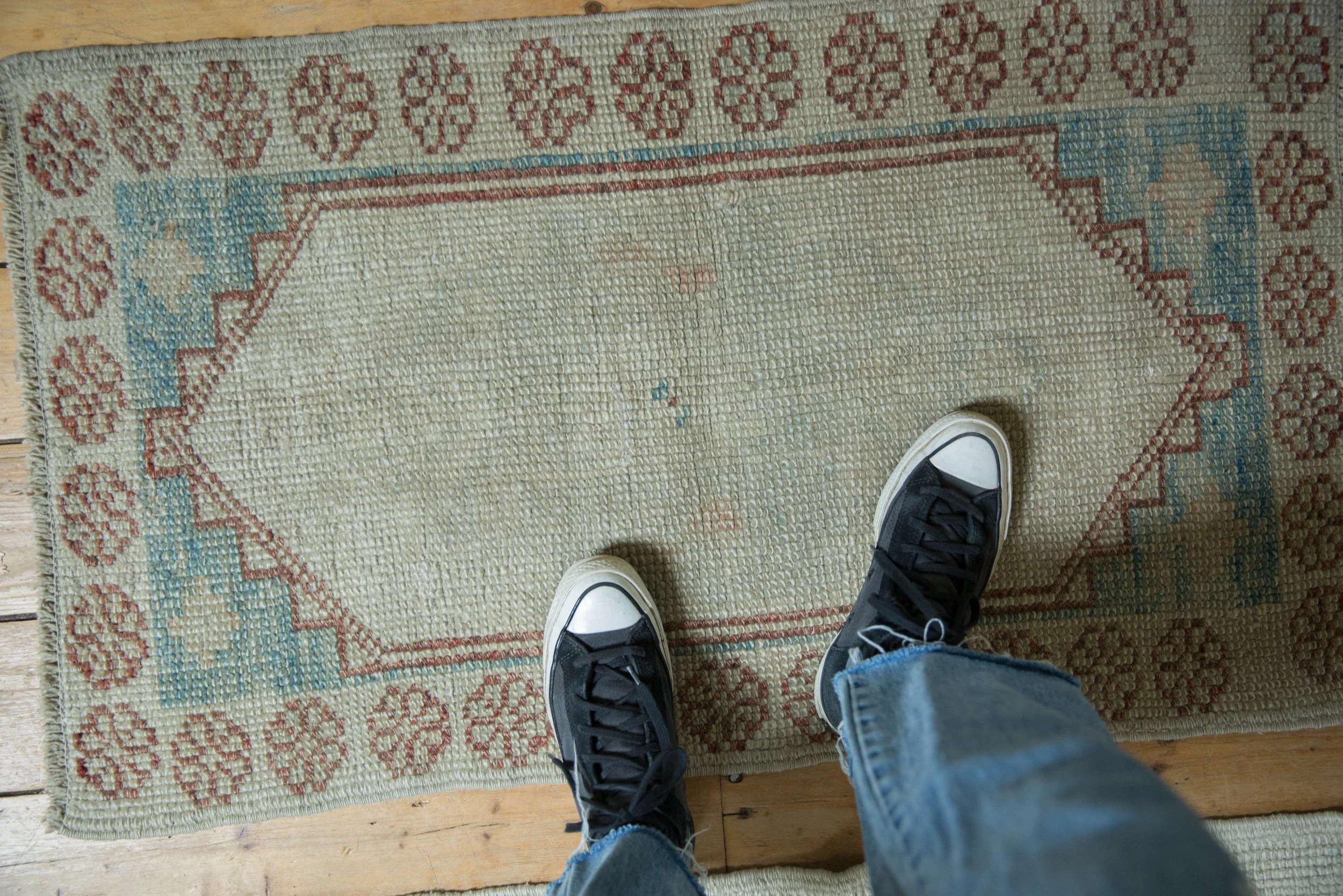 2x3.5 Distressed Oushak Rug - Image 4