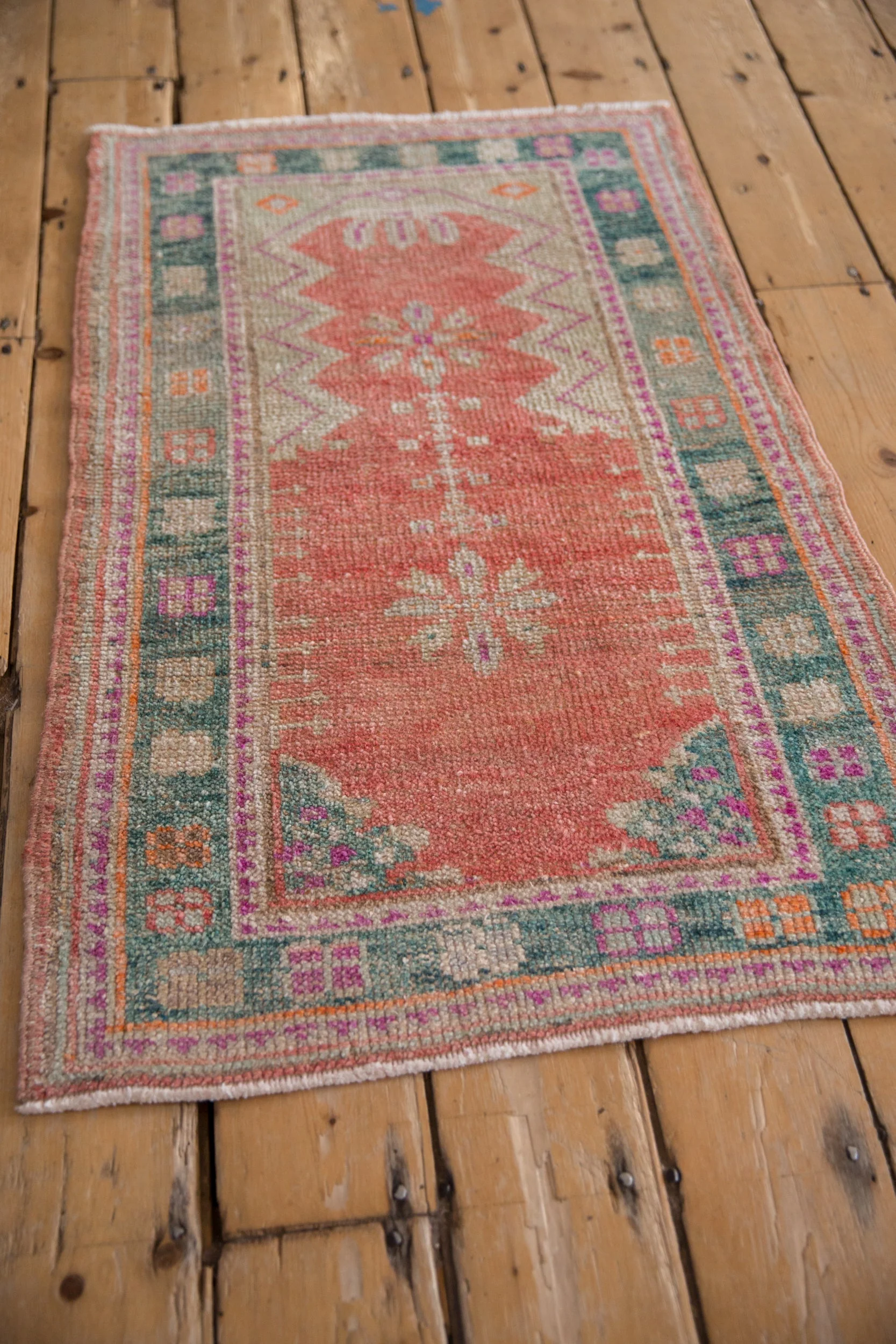2x3.5 Vintage Distressed Oushak Rug - Image 5