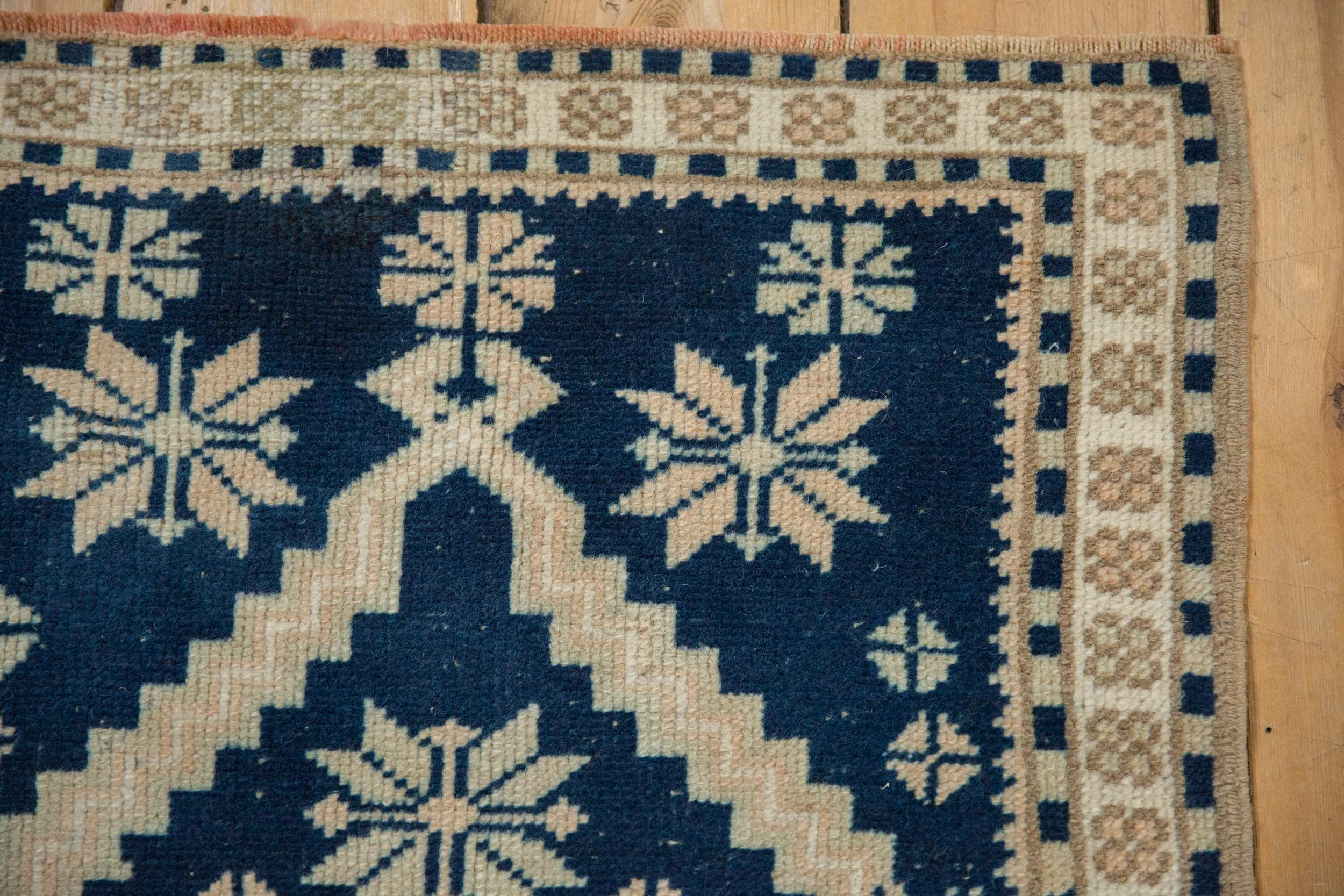 2x3.5 Vintage Distressed Oushak Rug - Image 3
