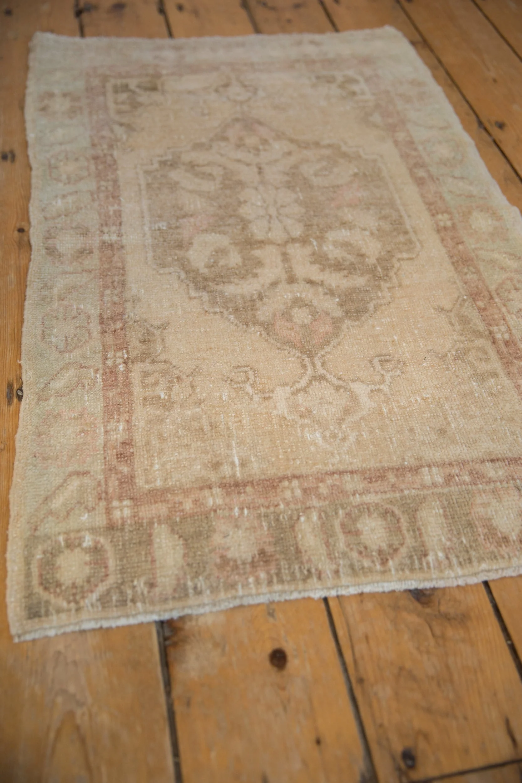 2x3.5 Vintage Distressed Oushak Rug - Image 4