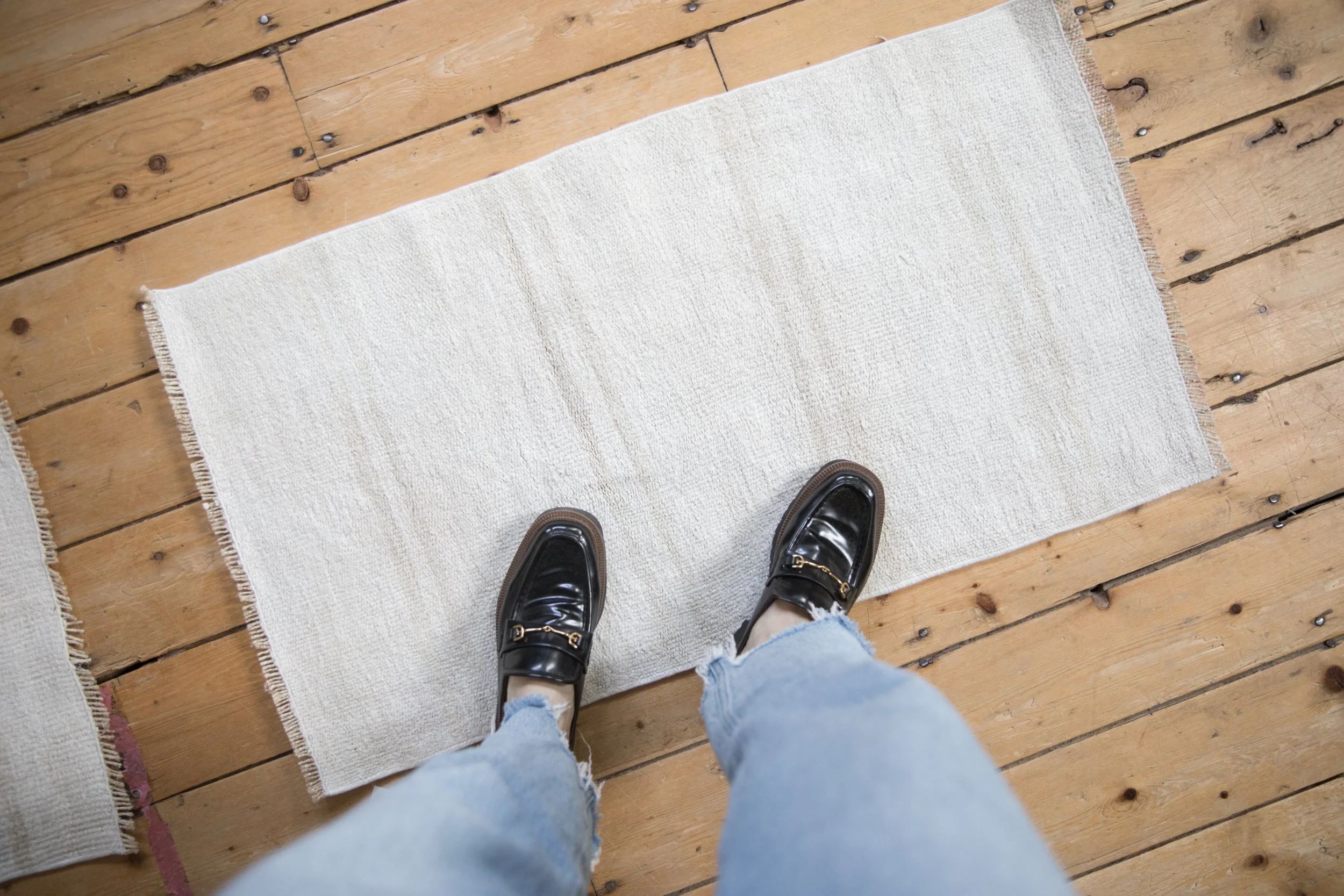 2x3.5 Vintage Hemp Kilim Rug - Image 2