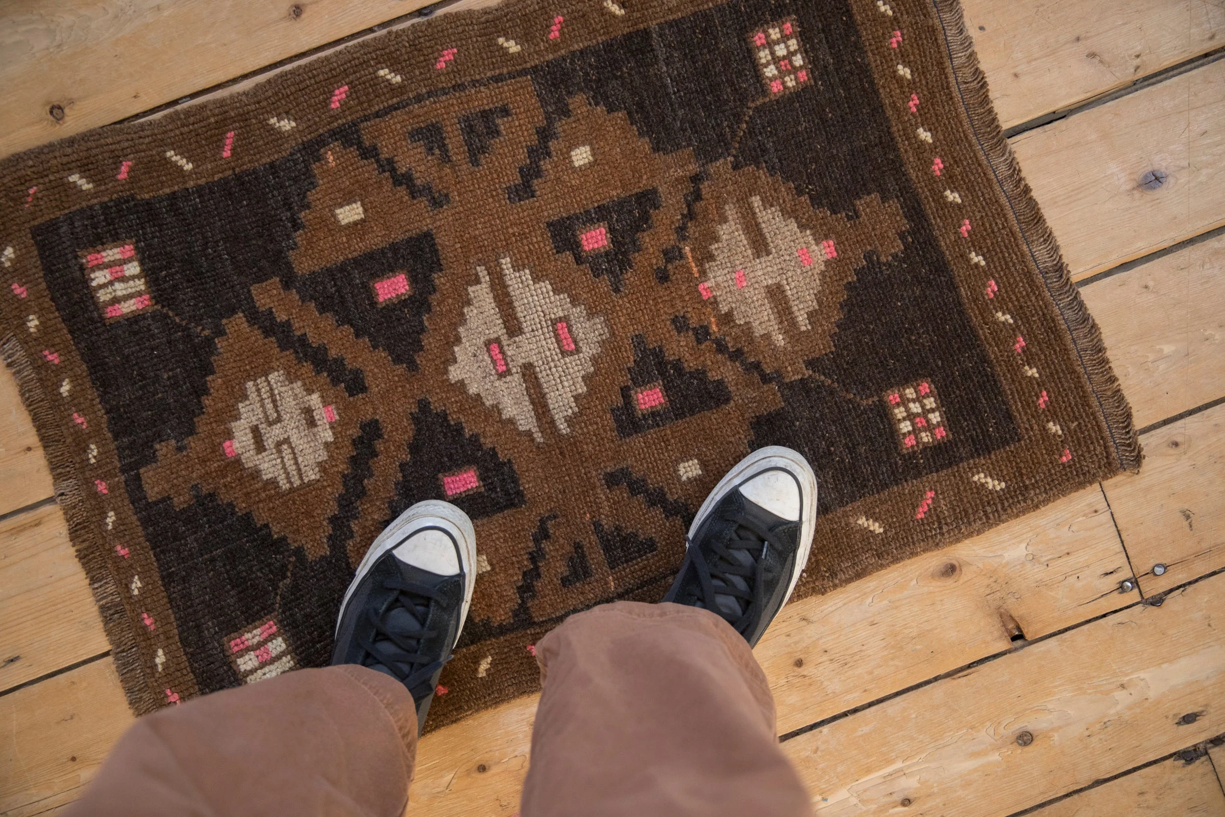 2x3 Vintage Distressed Kars Rug Mat - Image 2