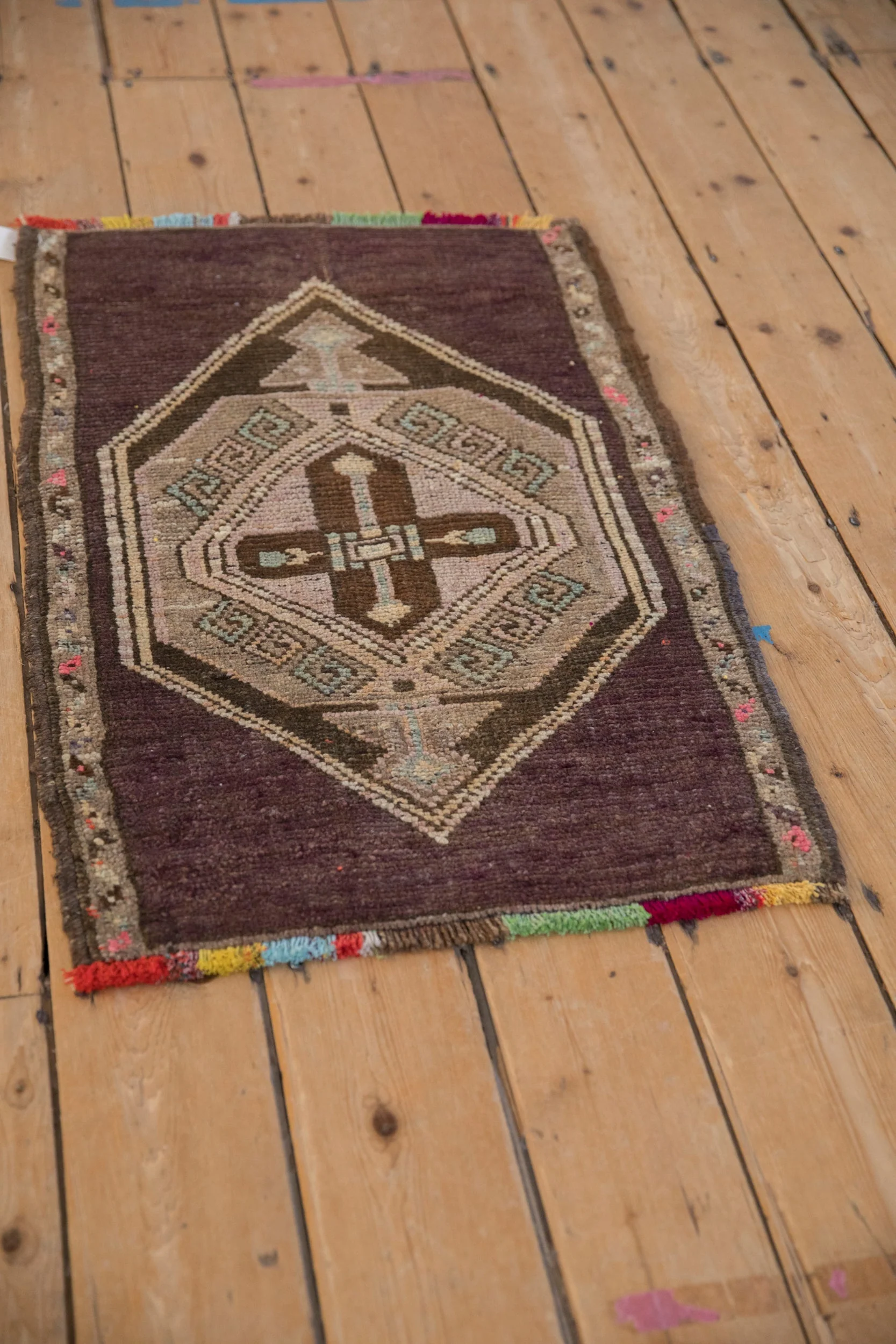 2x3 Vintage Distressed Kars Rug Mat - Image 5