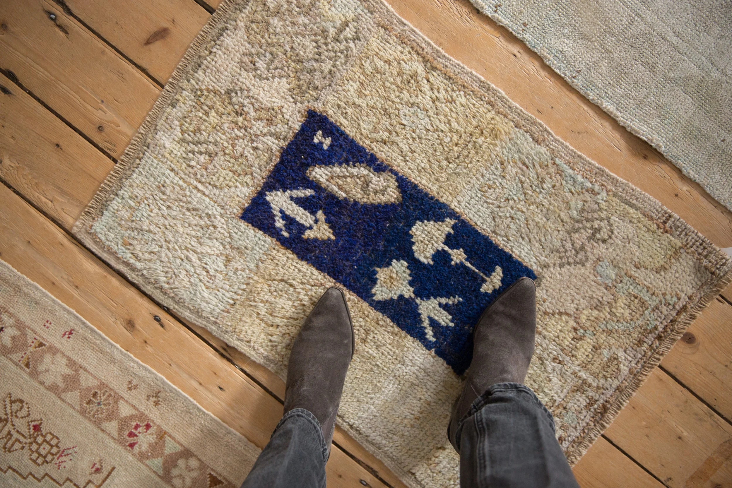2x3 Vintage Distressed Tulu Rug Mat - Image 2