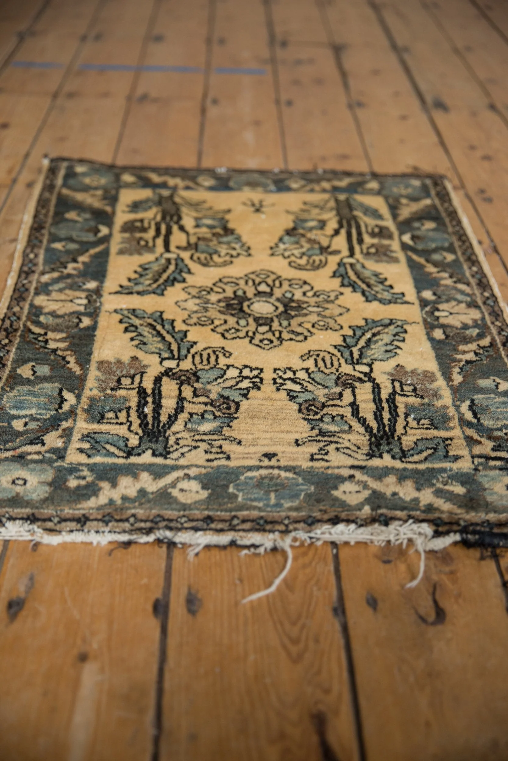 2x3 Vintage Fine Distressed Lilihan Rug Mat - Image 3