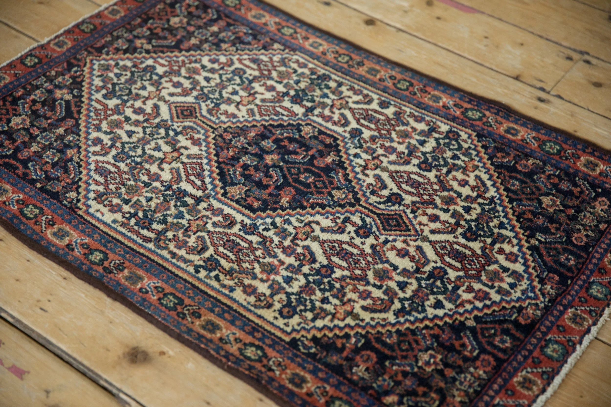 2x3 Vintage Senneh Rug Mat - Image 6