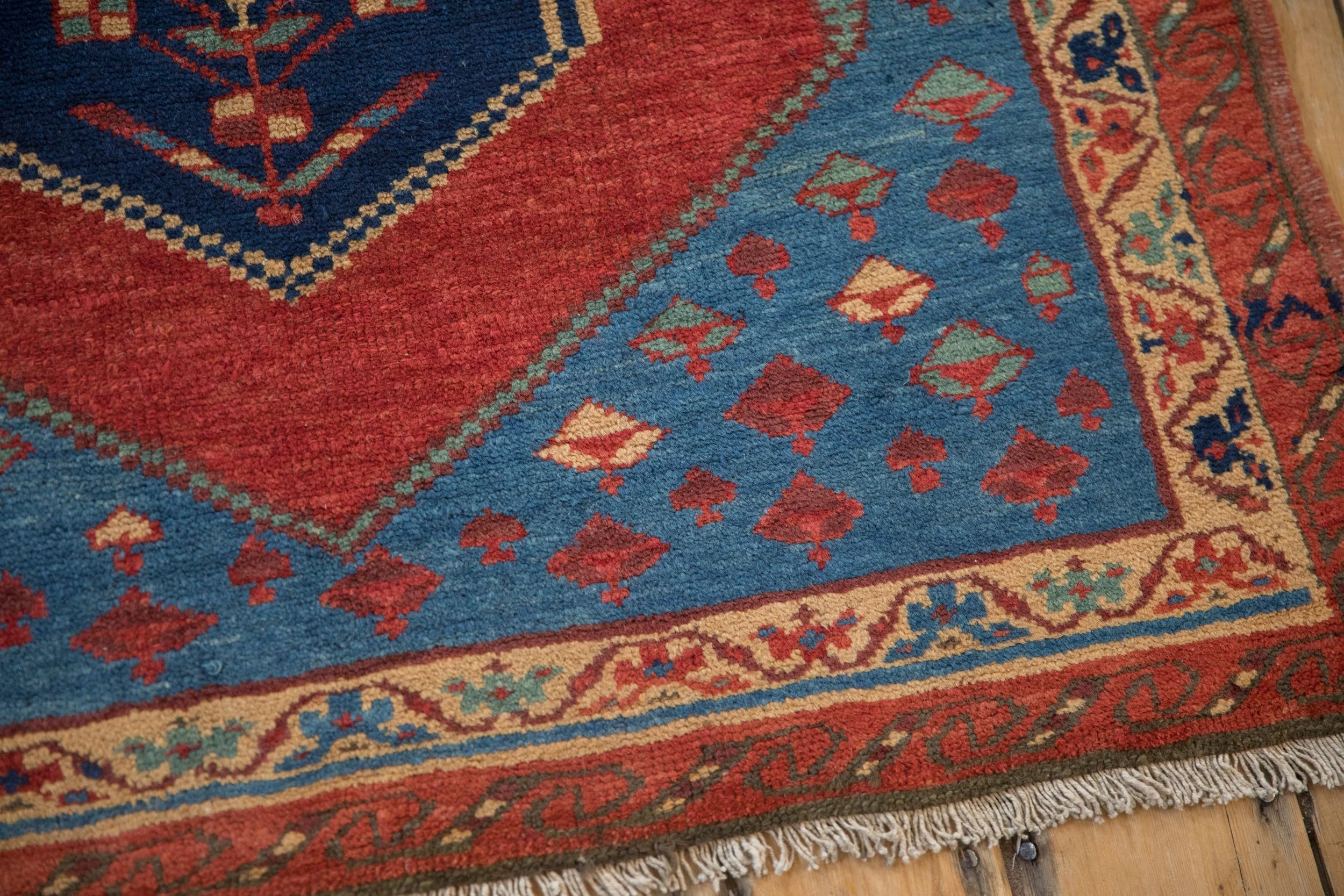 3.5x10 Antique Bakshaish Rug Runner - Image 10