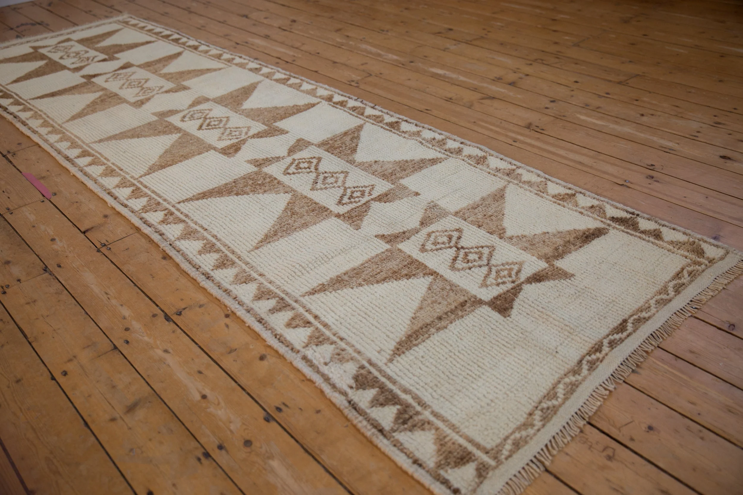 3.5x11.5 Vintage Distressed Kurd Rug Runner - Image 4