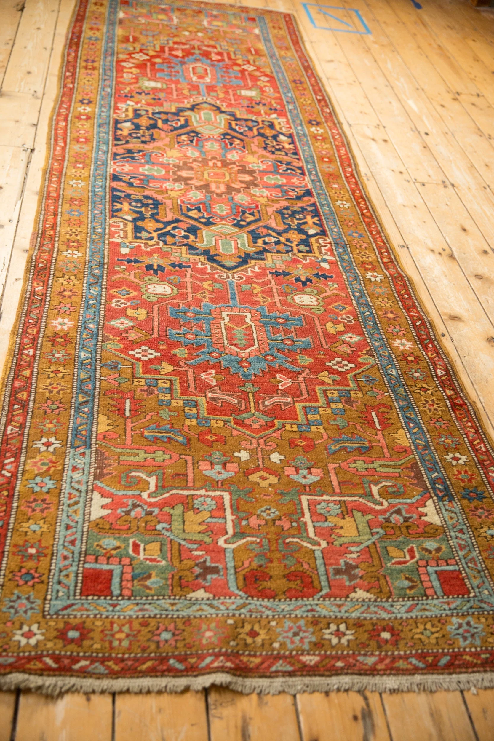 3.5x11 Antique Heriz Rug Runner - Image 7