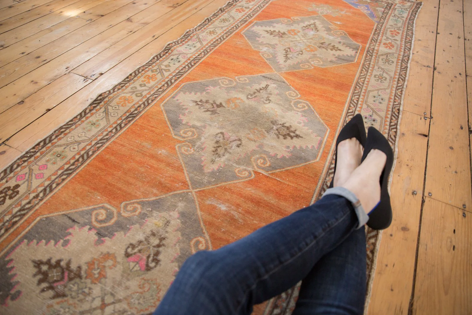 3.5x11 Vintage Distressed Oushak Rug Runner - Image 2
