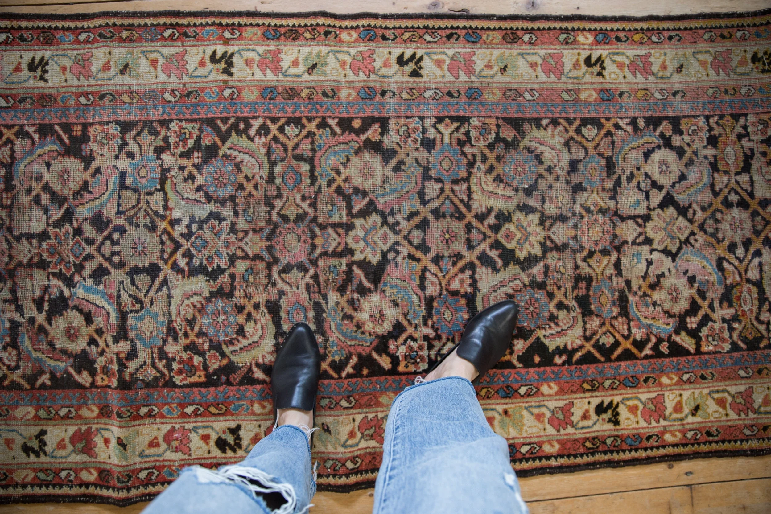 3.5x13 Vintage Mahal Rug Runner - Image 3
