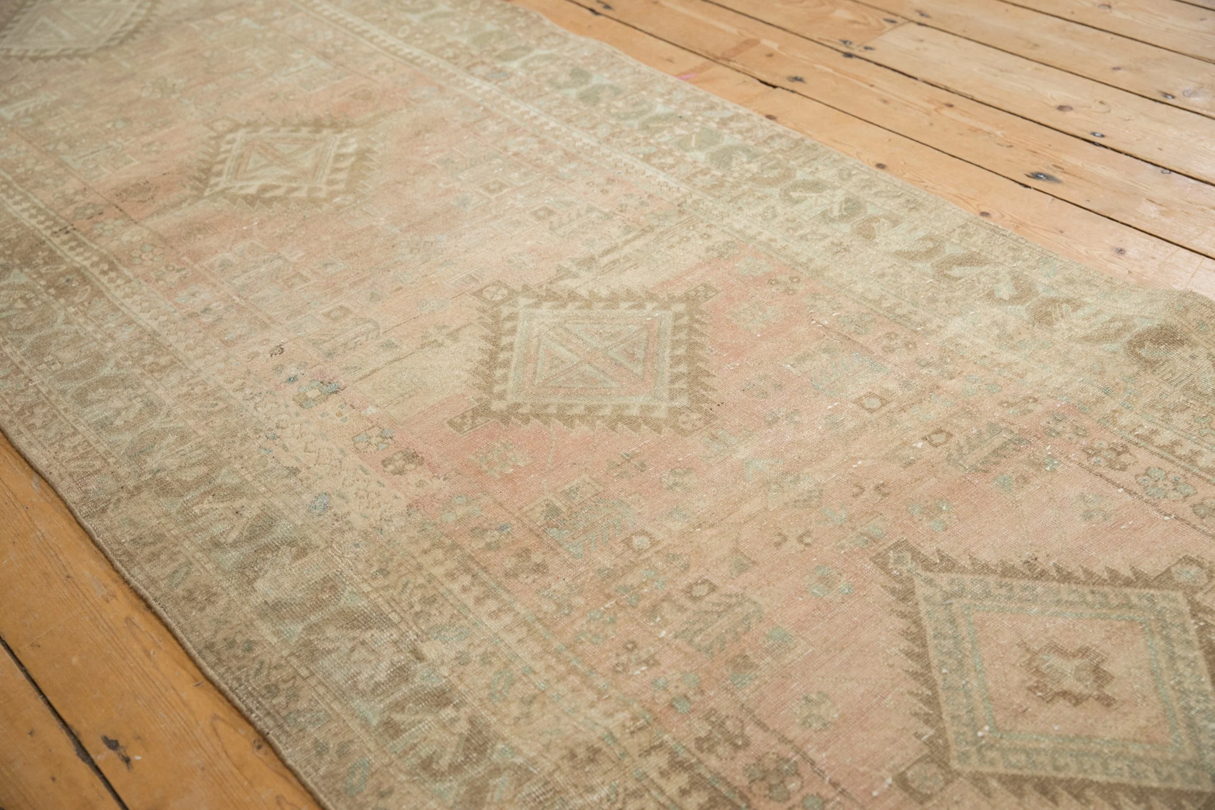 3.5x14 Vintage Distressed Serab Rug Runner - Image 5