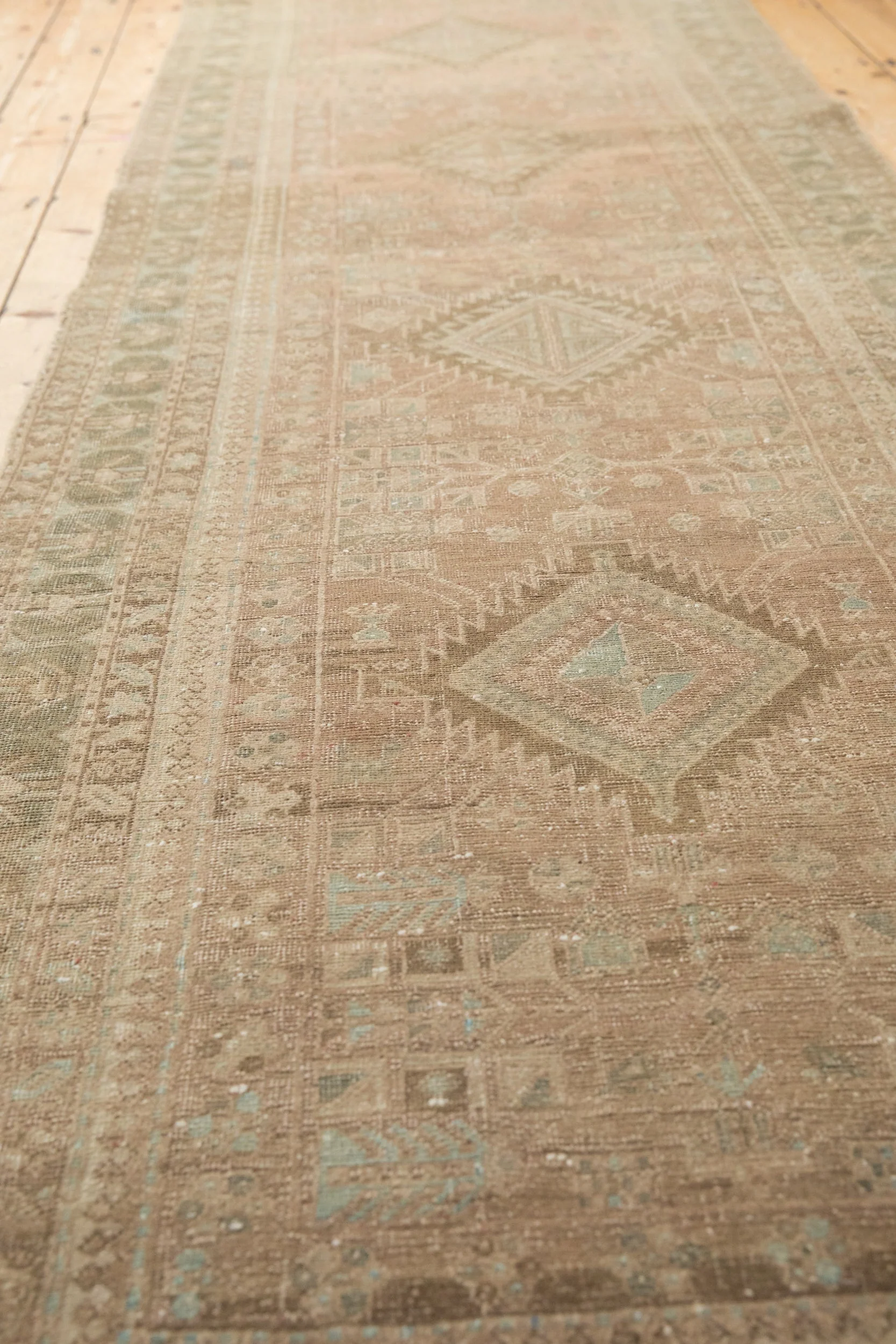 3.5x14 Vintage Distressed Serab Rug Runner - Image 8